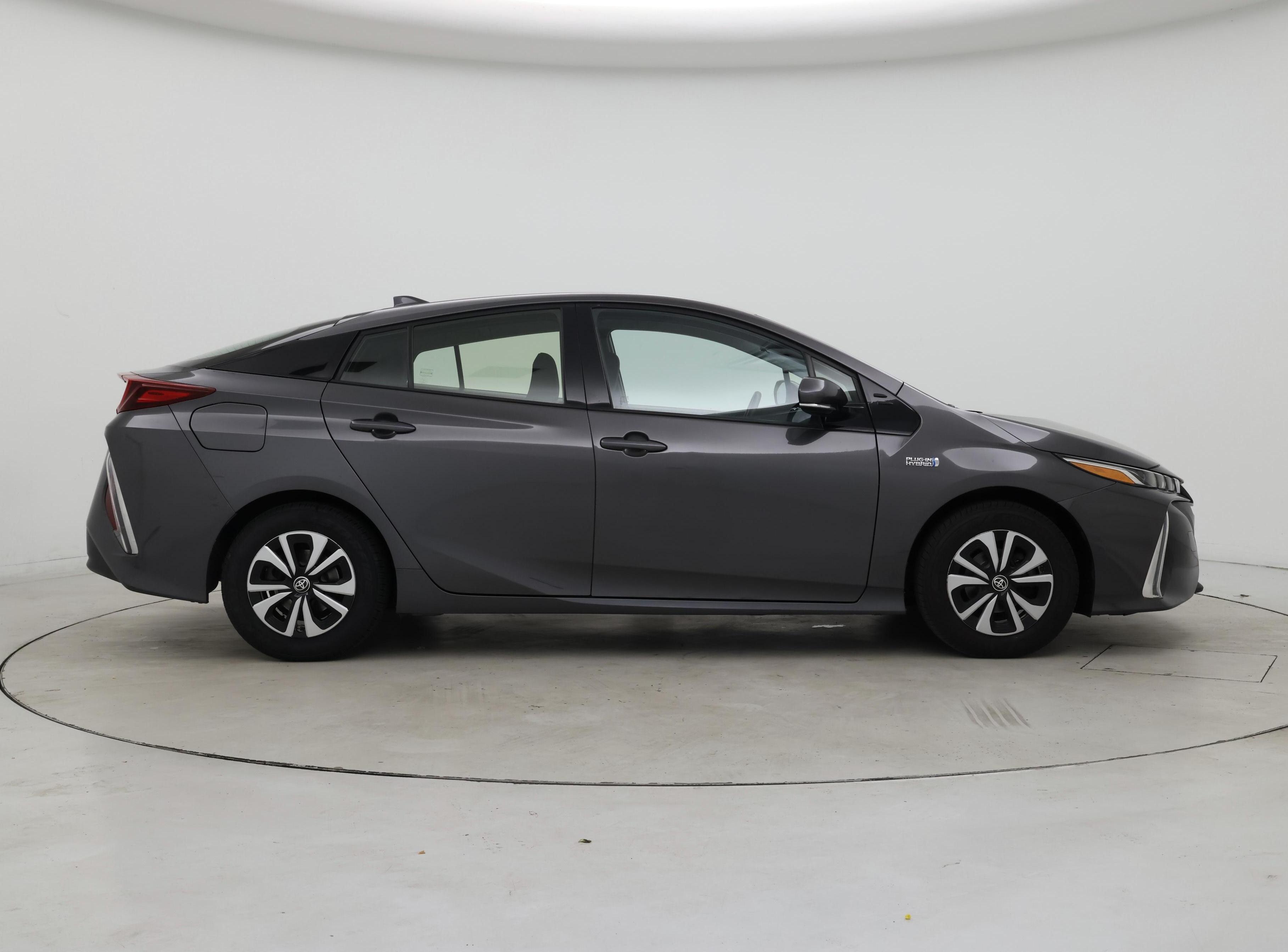 Thumbnail: 2018 Toyota Prius Prime - 7