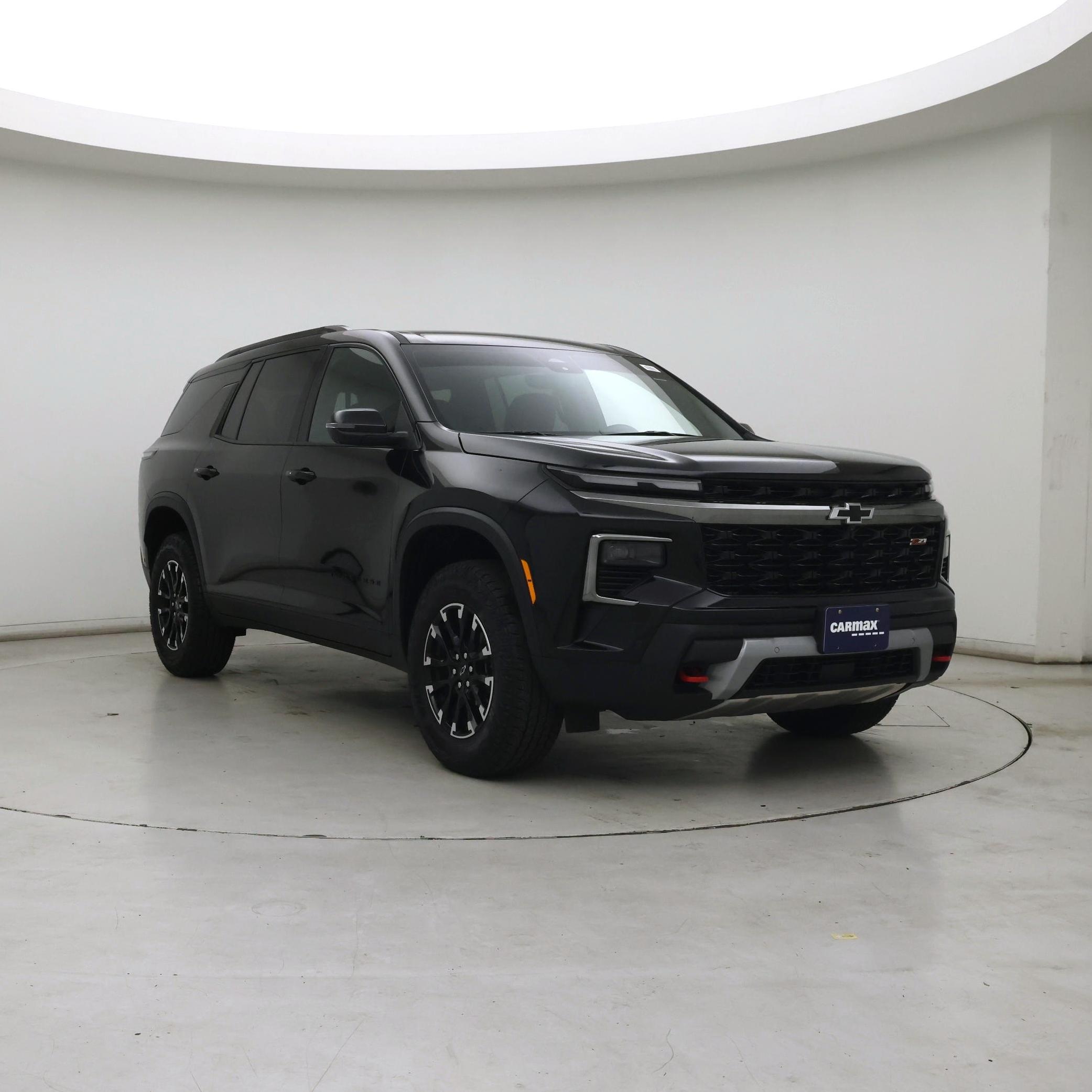 Black 2024 Chevrolet Traverse SUV / Crossover Four-Wheel Drive Automatic