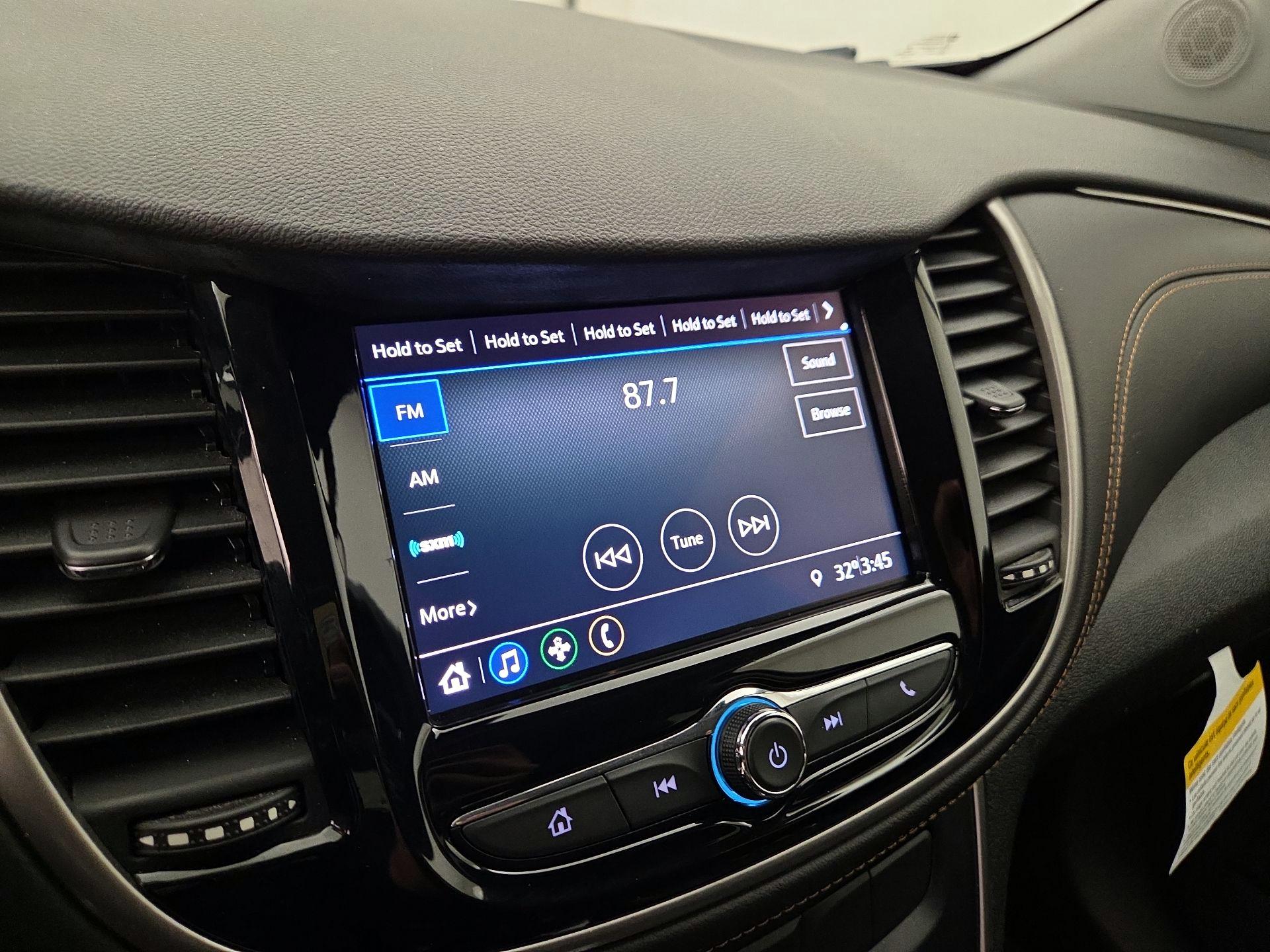 Thumbnail: 2020 Chevrolet Trax - 15