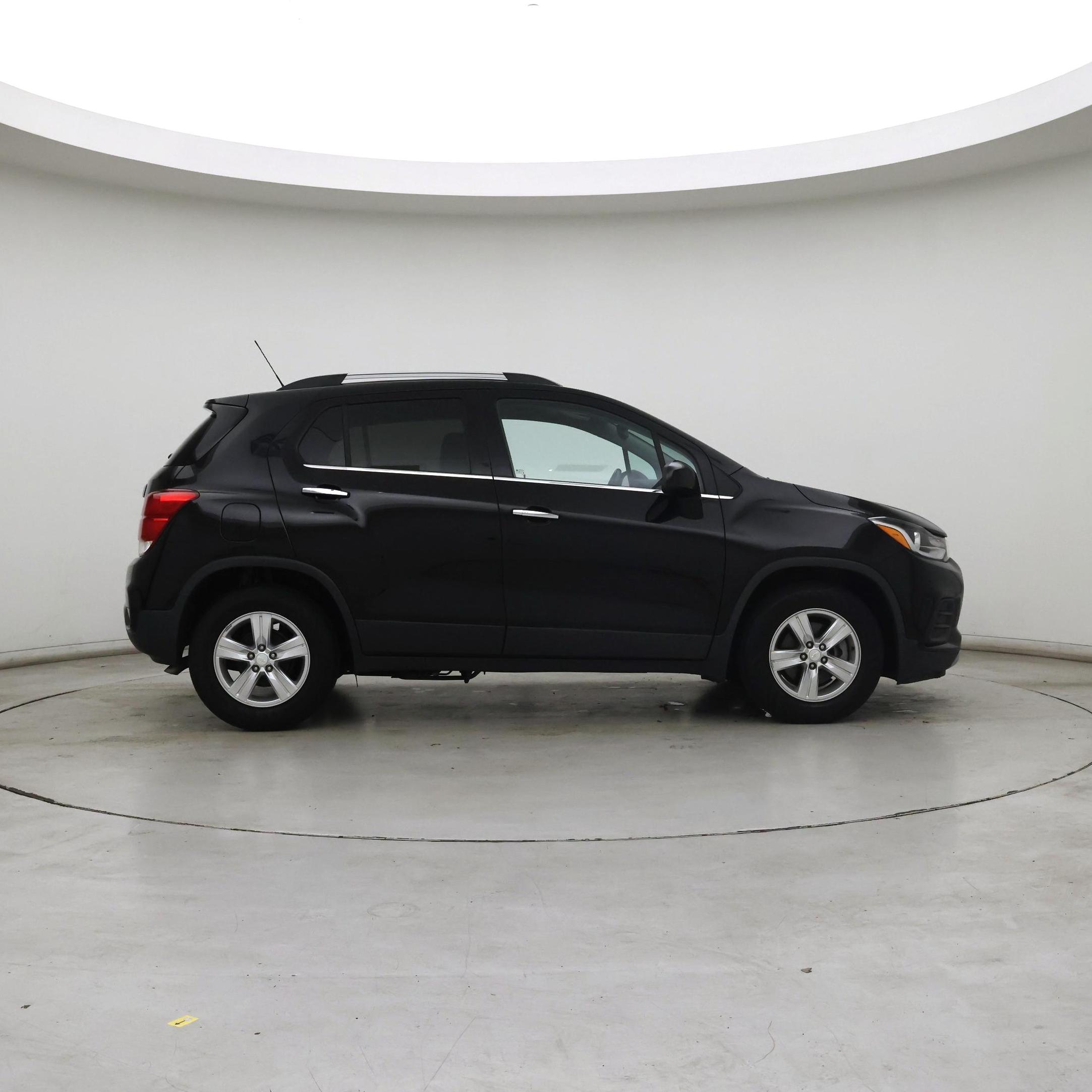 Thumbnail: 2020 Chevrolet Trax - 7