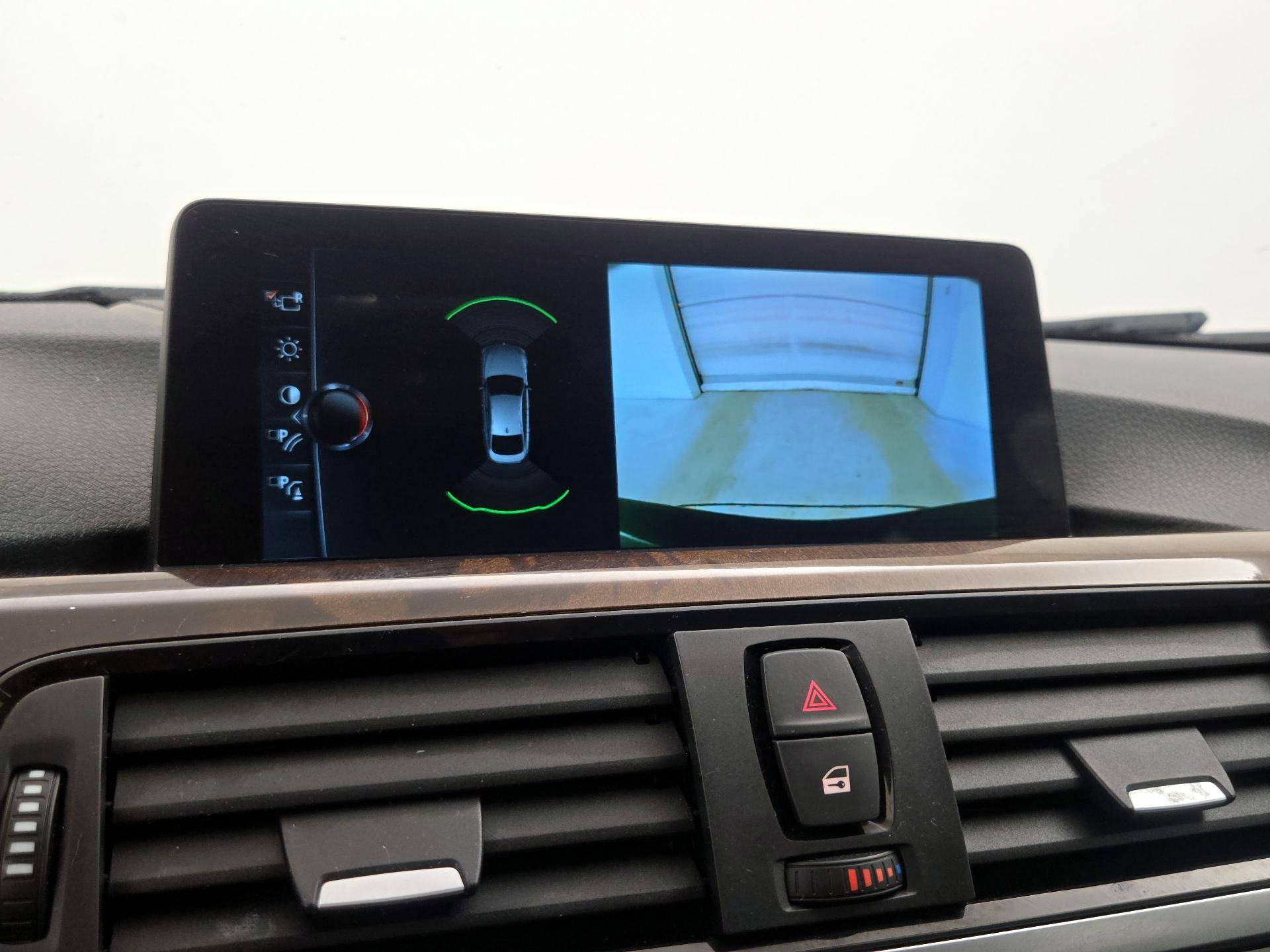 Thumbnail: 2017 BMW 4 Series - 15