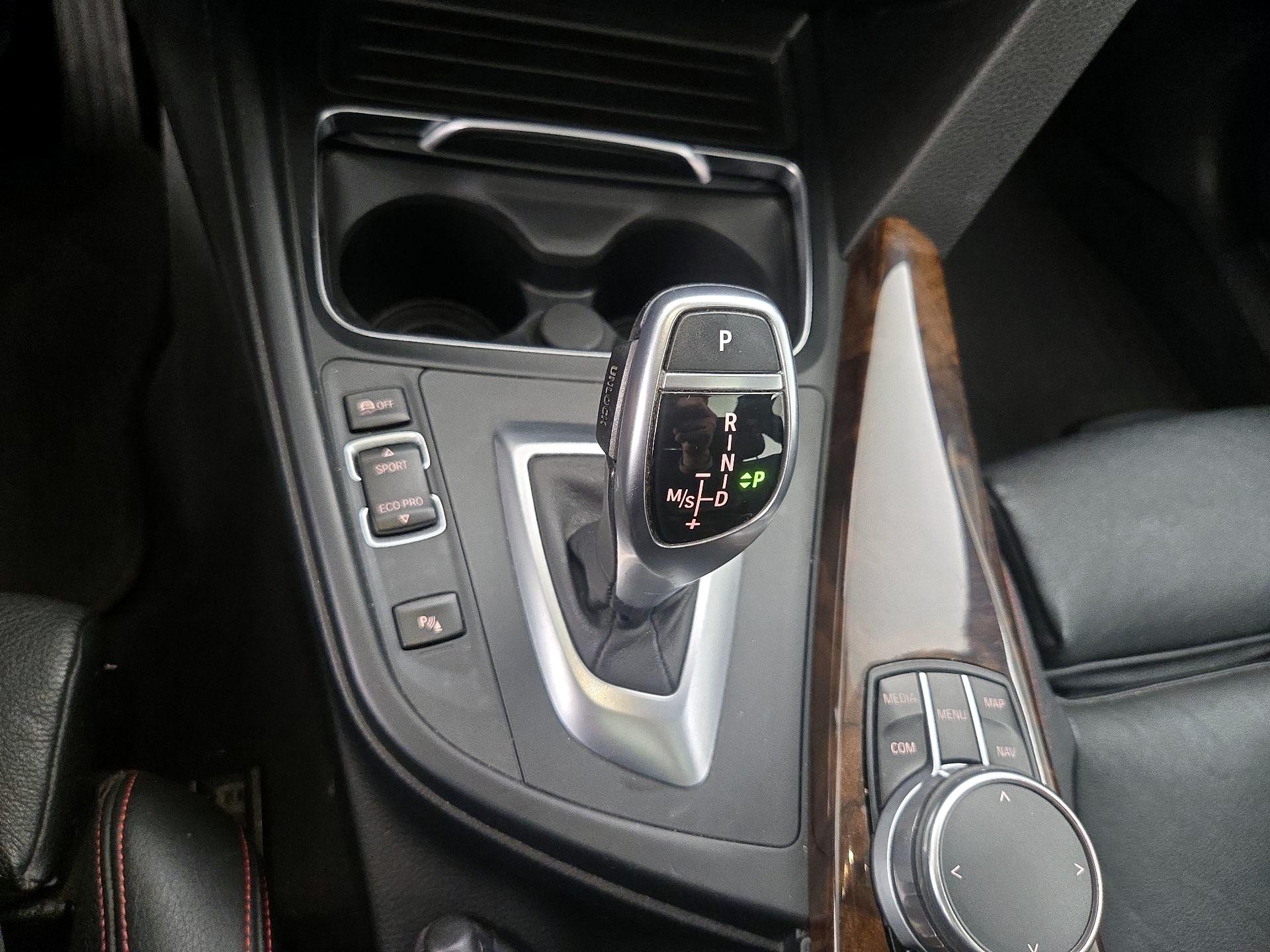 Thumbnail: 2017 BMW 4 Series - 18