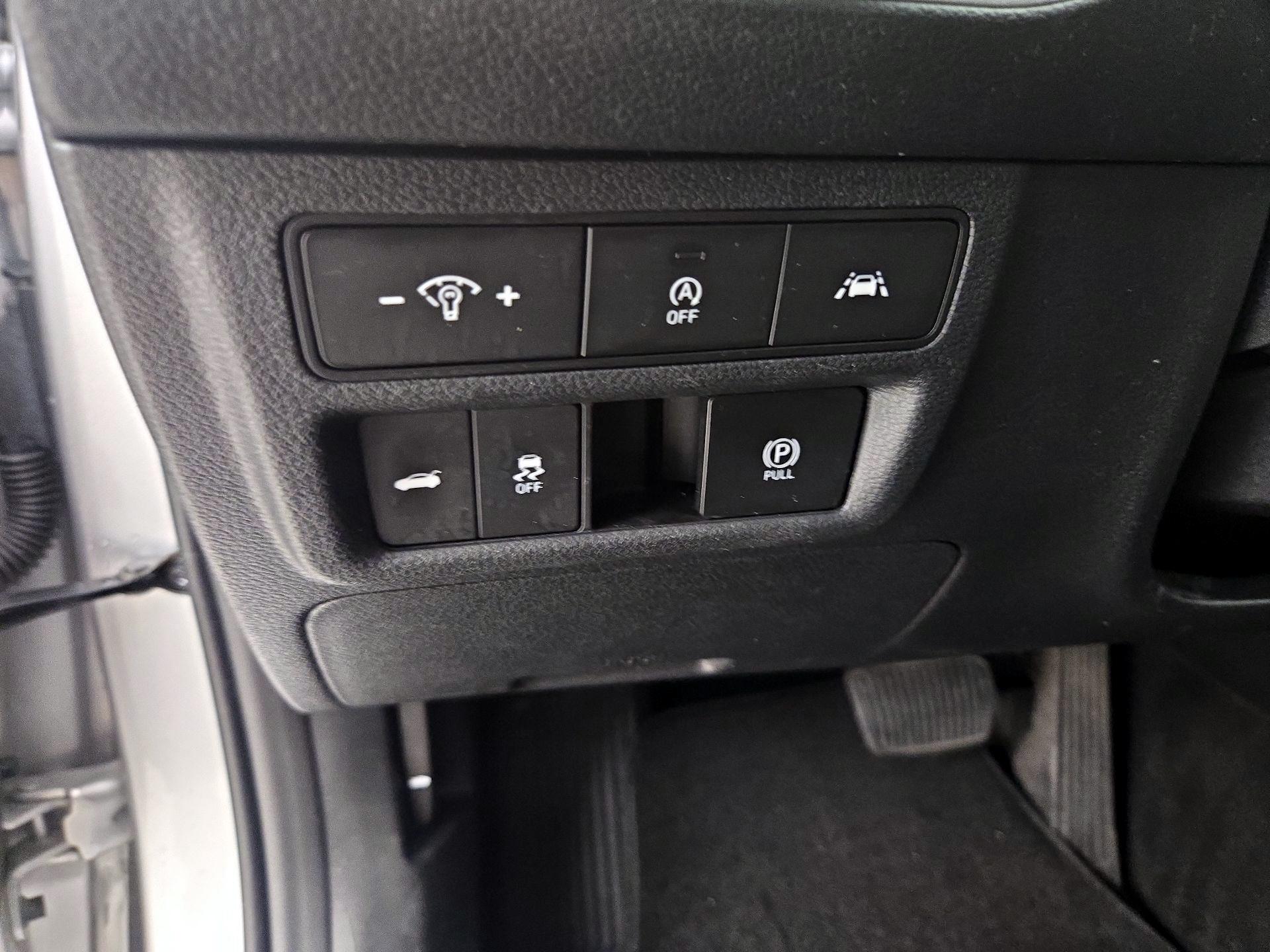 Thumbnail: 2021 Hyundai Sonata - 13