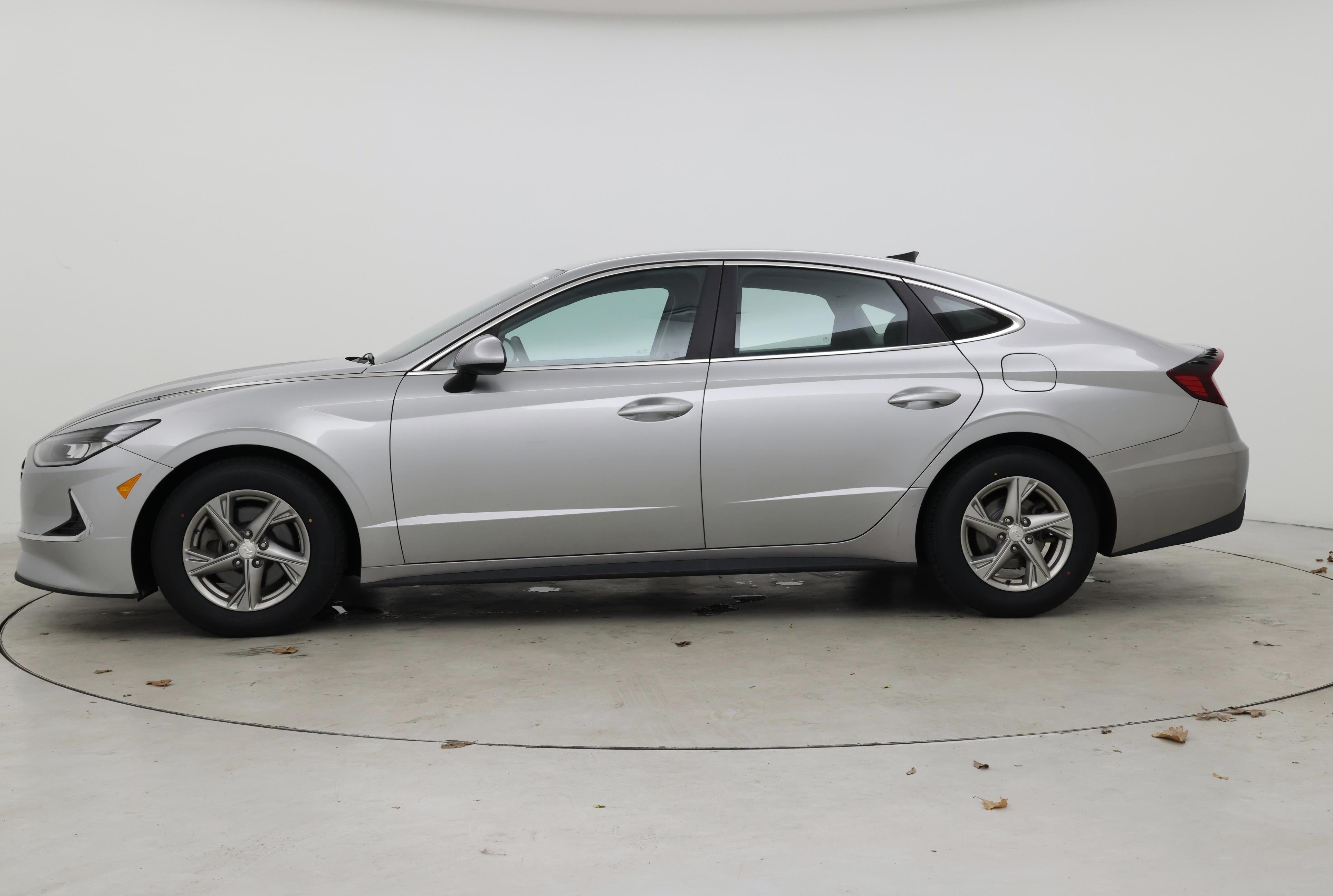 Thumbnail: 2021 Hyundai Sonata - 3