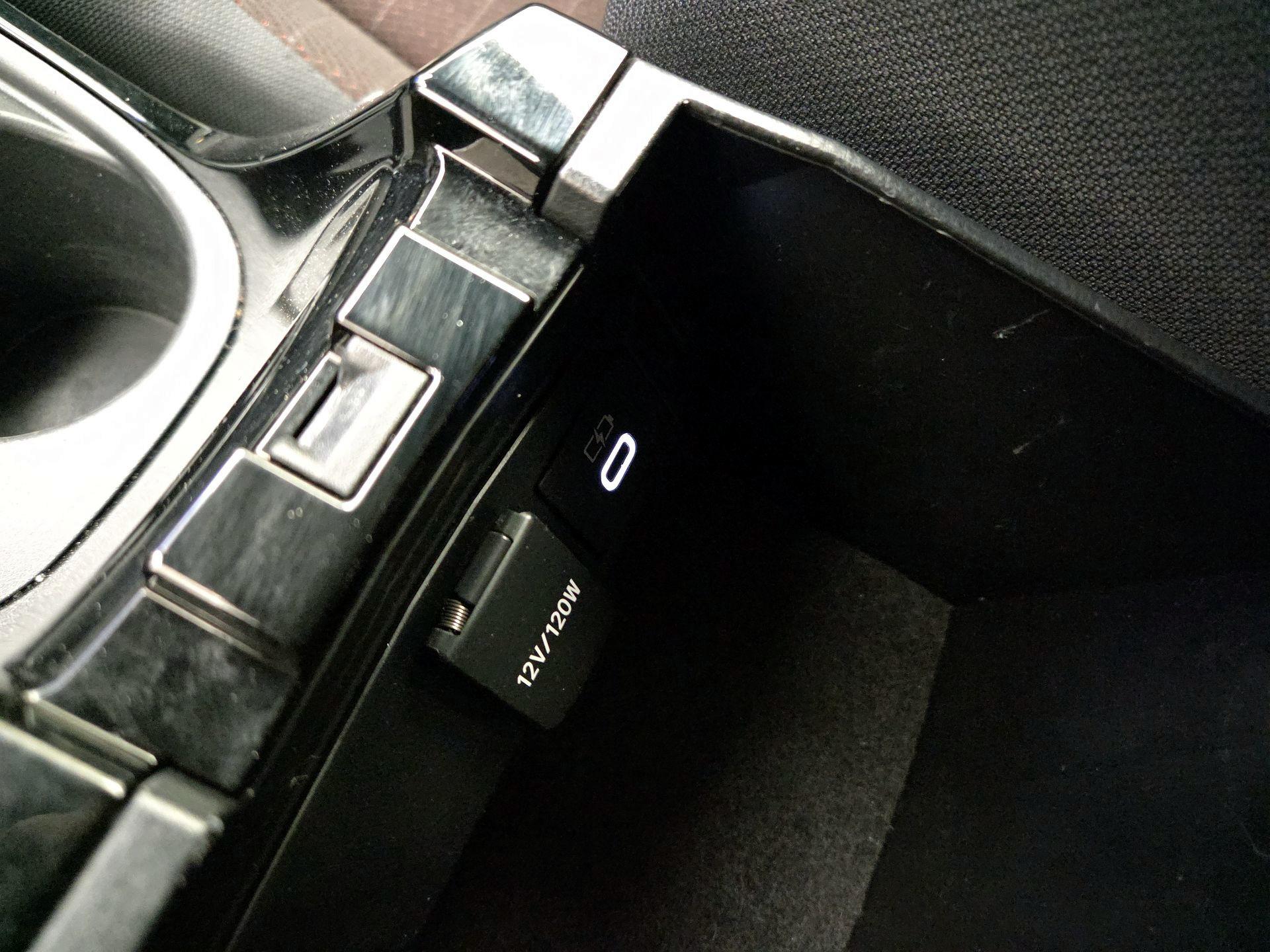 Thumbnail: 2024 Toyota Corolla - 18