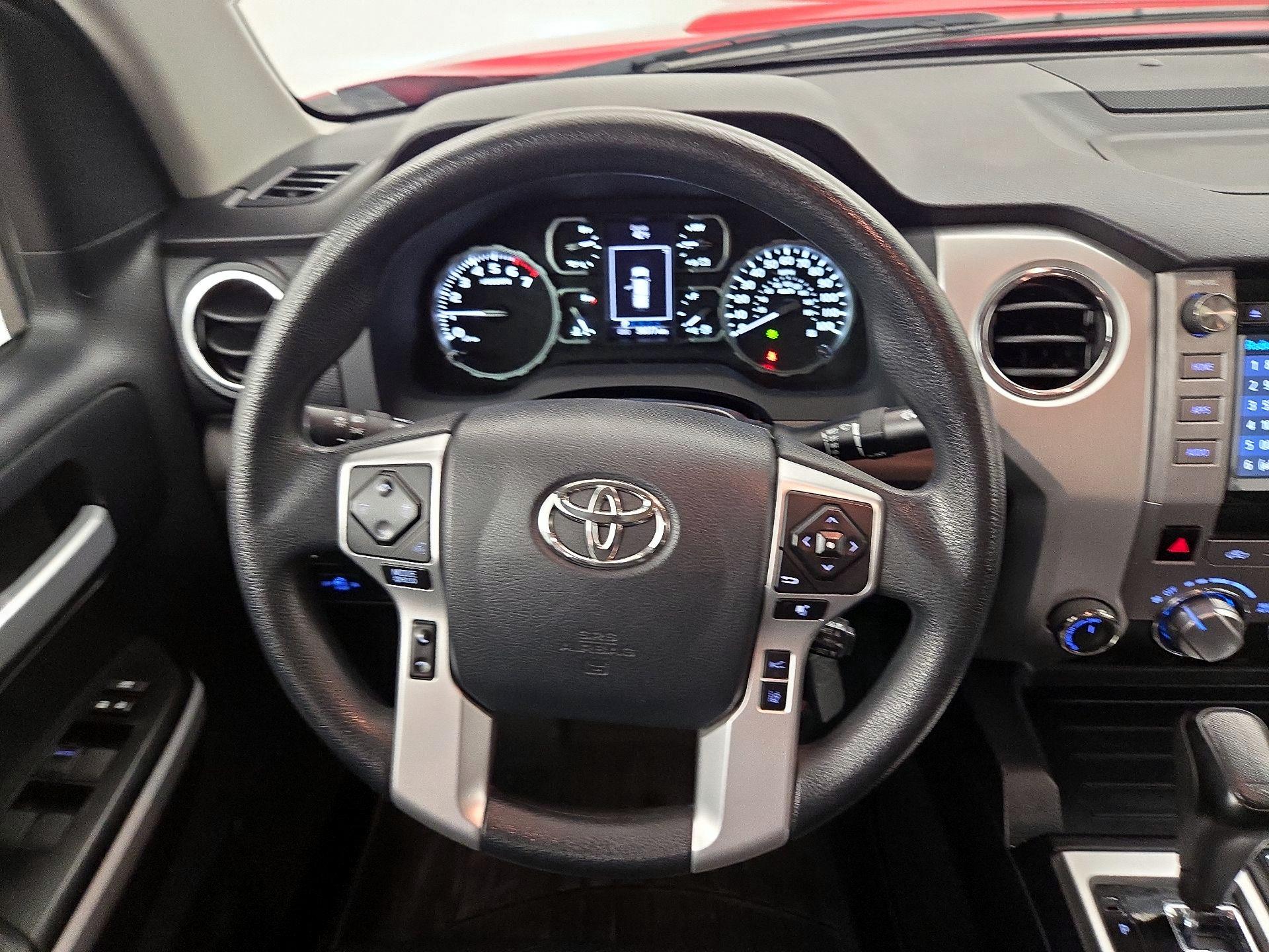 Thumbnail: 2018 Toyota Tundra - 10