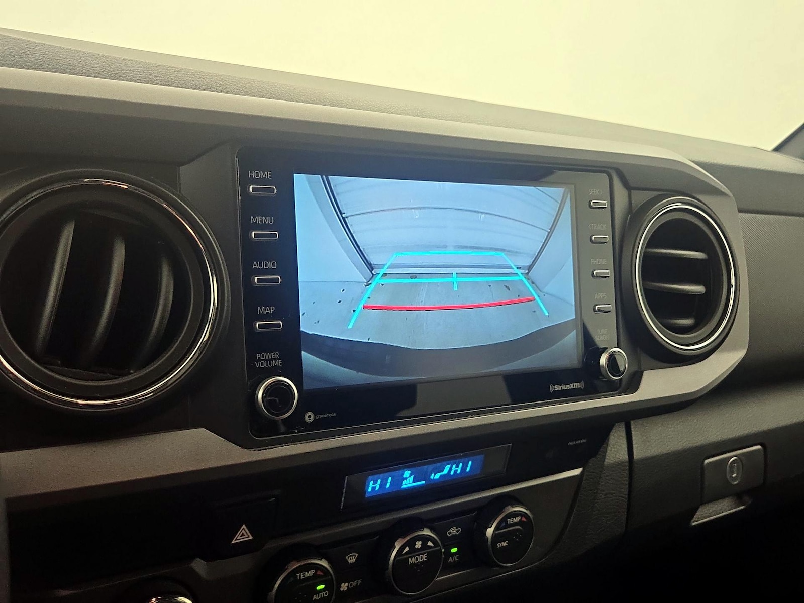 2023 Toyota Tacoma TRD Sport - Photo 15