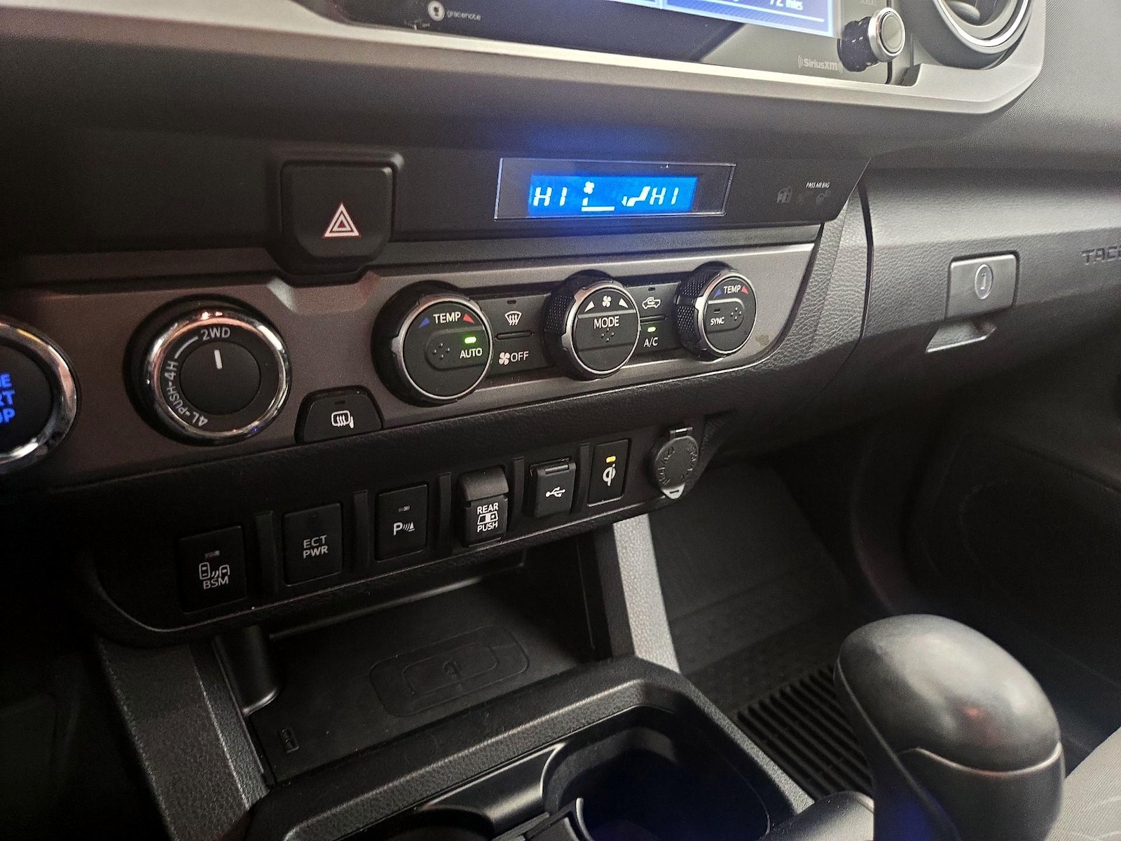2023 Toyota Tacoma TRD Sport - Photo 17