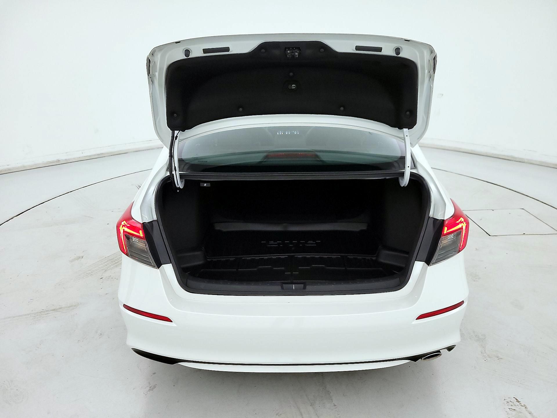 Thumbnail: 2023 Honda Civic - 20