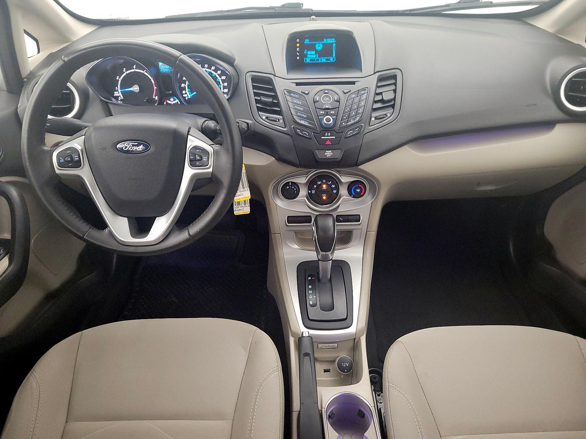 Thumbnail: 2016 Ford Fiesta - 9