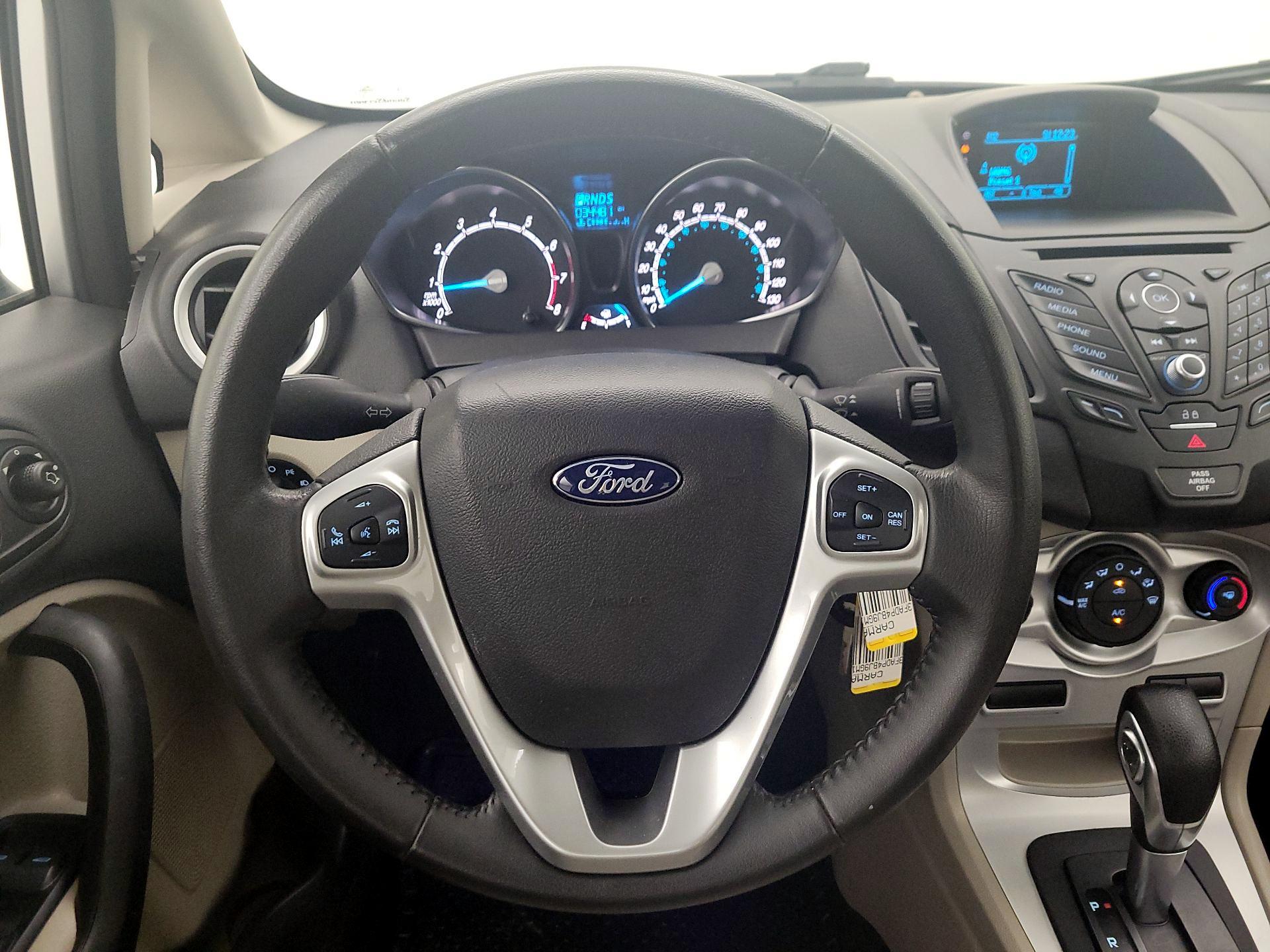 Thumbnail: 2016 Ford Fiesta - 10