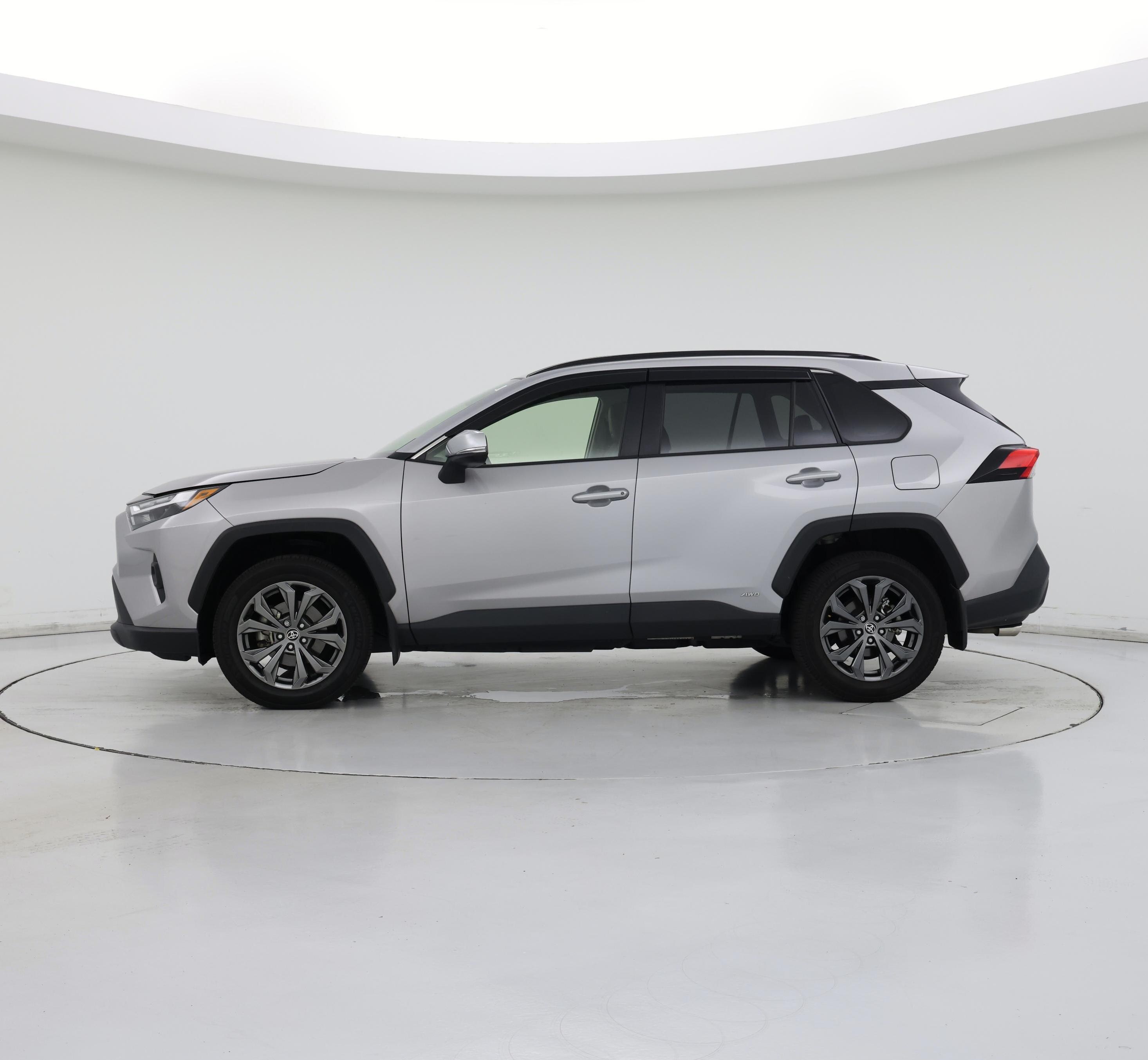 Thumbnail: 2023 Toyota RAV4 - 3
