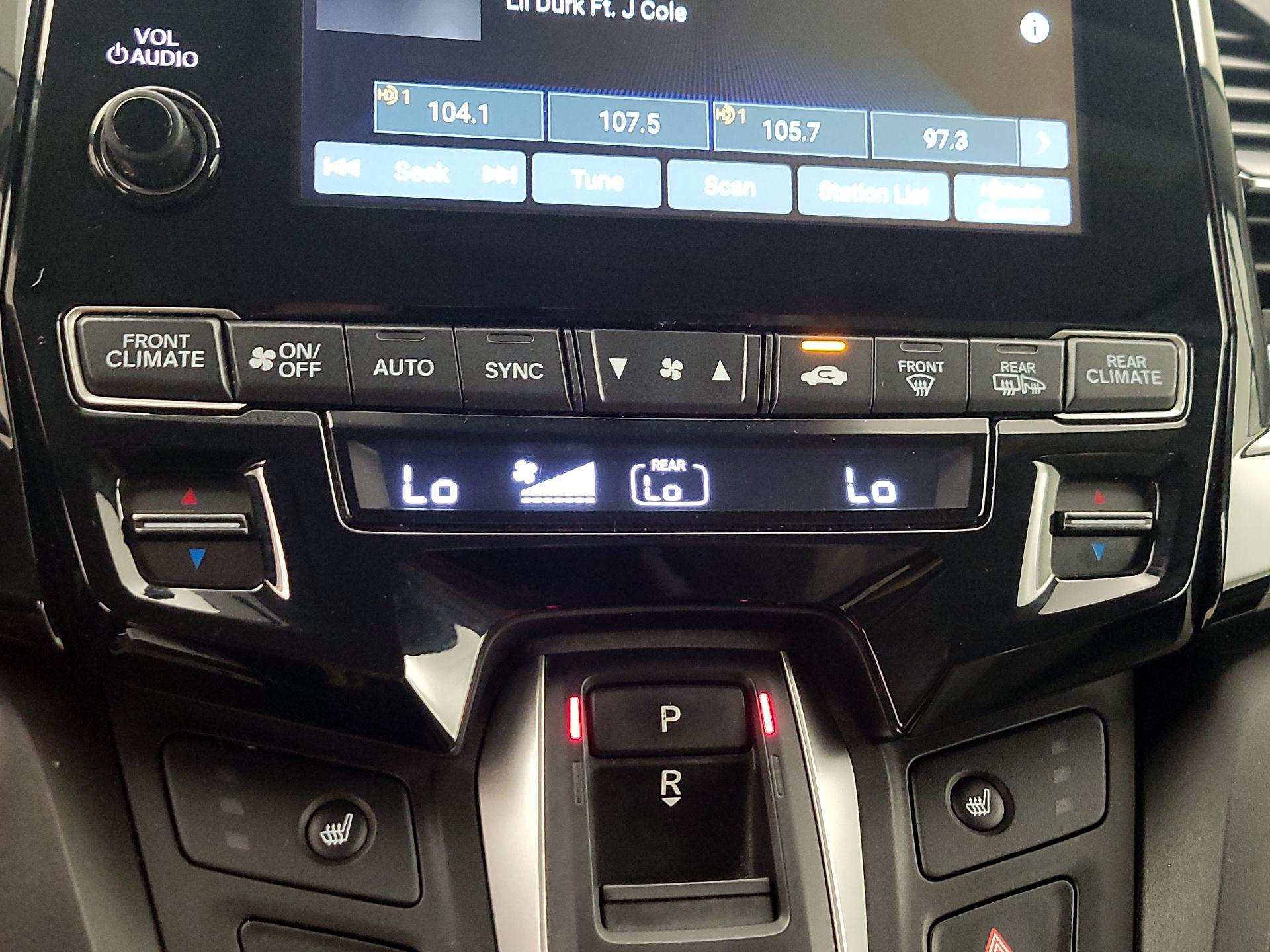 Thumbnail: 2019 Honda Odyssey - 17