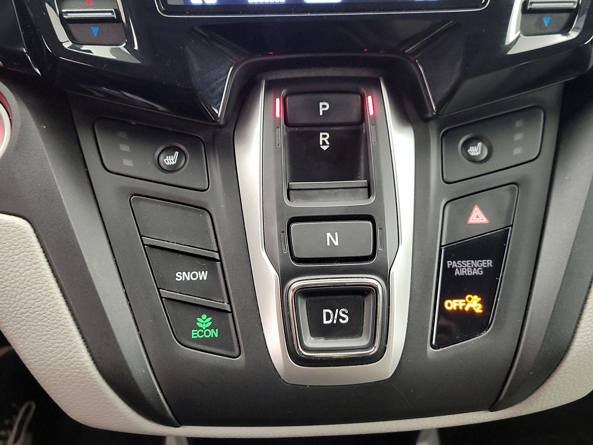 Thumbnail: 2019 Honda Odyssey - 18