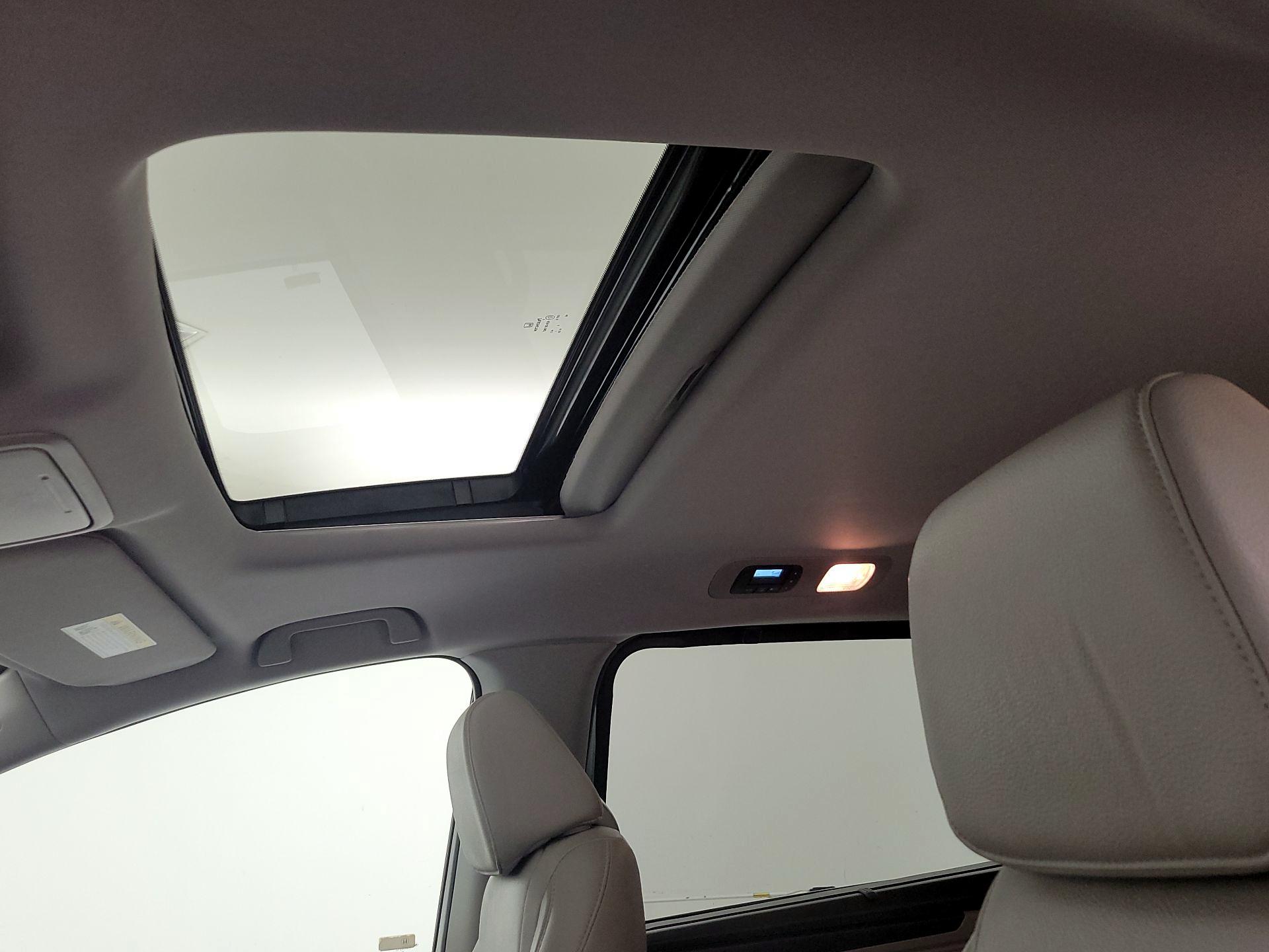 Thumbnail: 2019 Honda Odyssey - 20