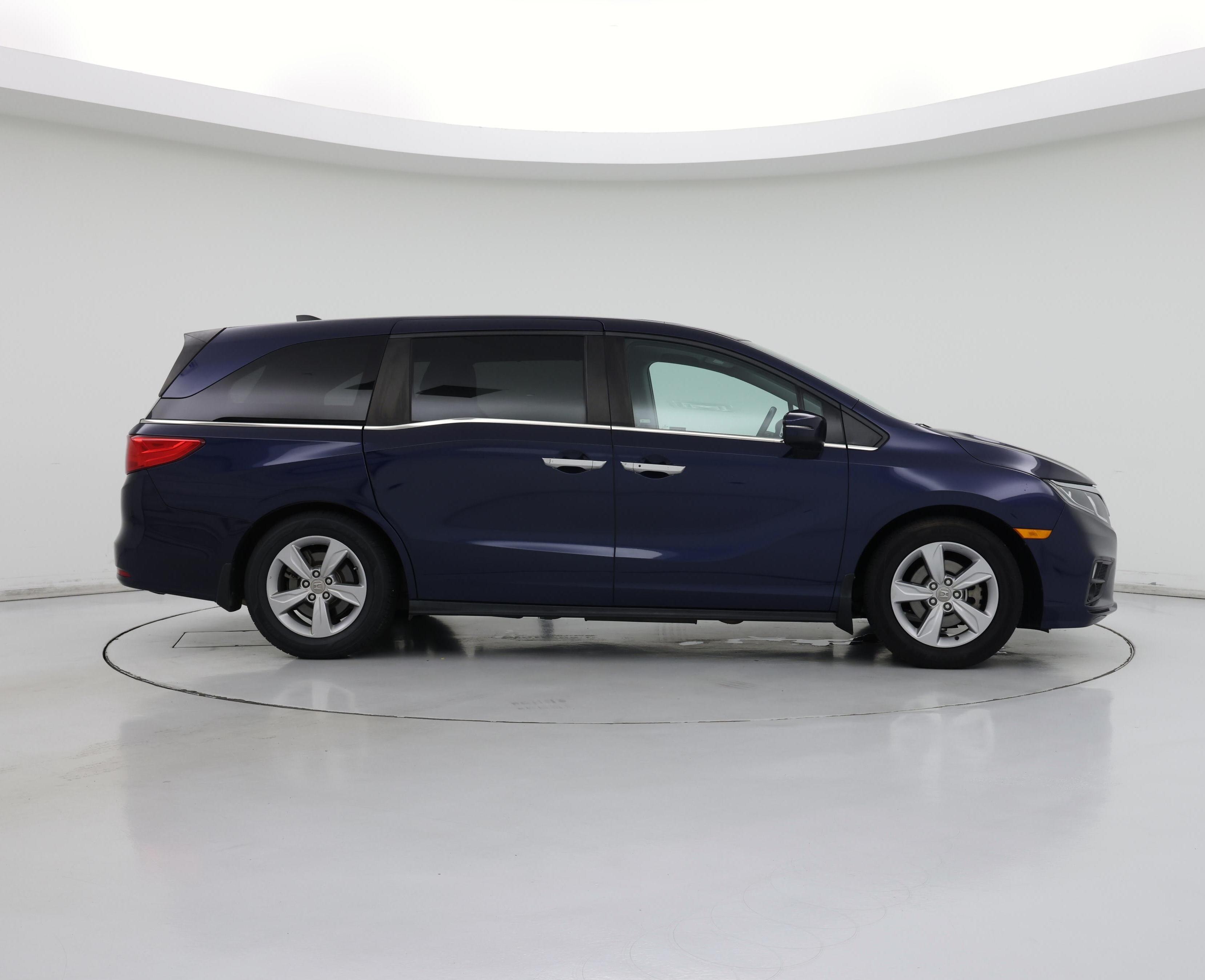 Thumbnail: 2019 Honda Odyssey - 7