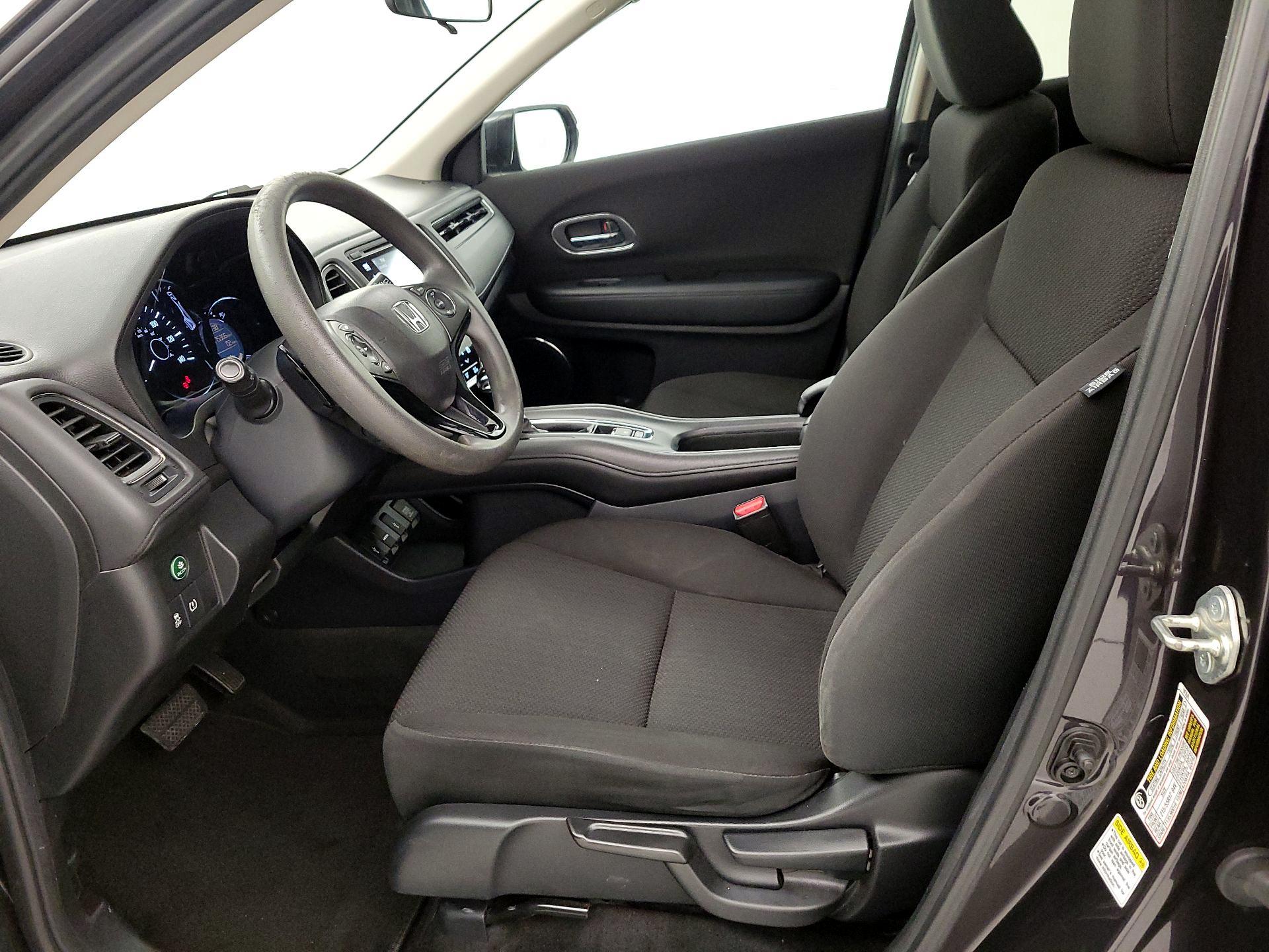 Thumbnail: 2016 Honda HR-V - 9