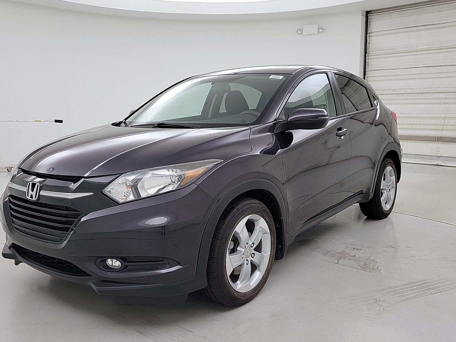 Thumbnail: 2016 Honda HR-V - 3