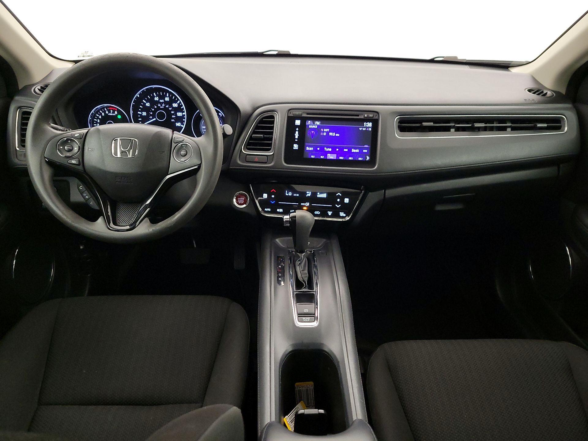 Thumbnail: 2016 Honda HR-V - 8