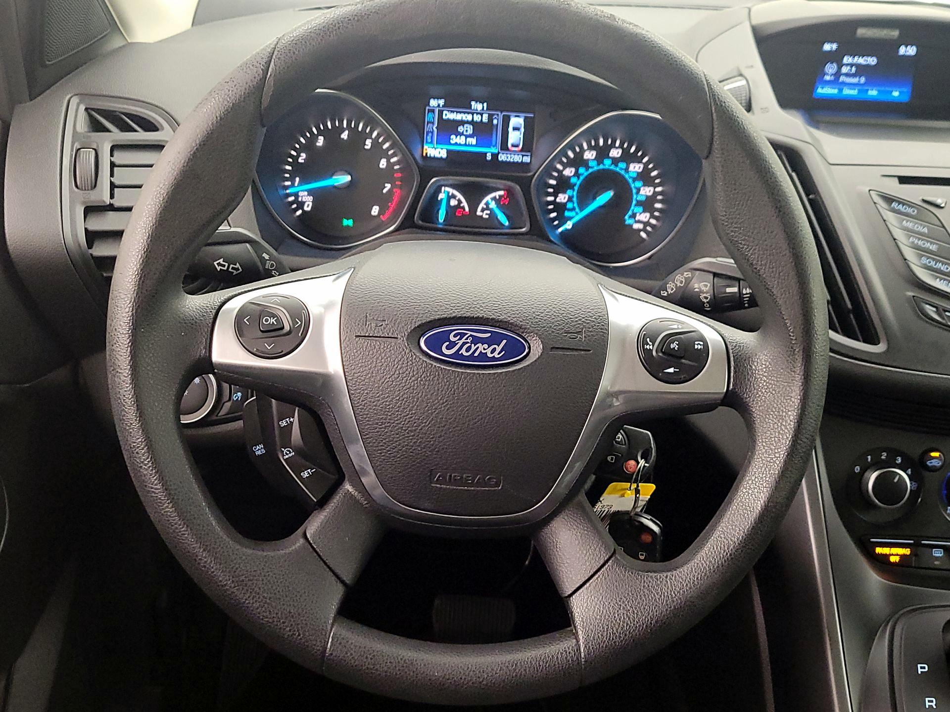 Thumbnail: 2016 Ford Escape - 10