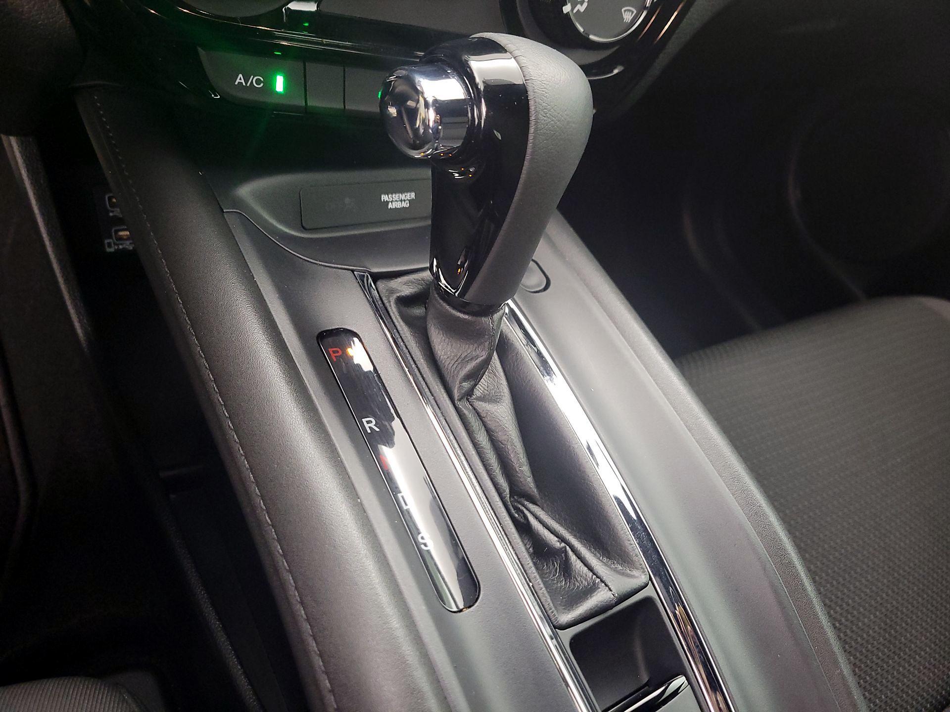 Thumbnail: 2020 Honda HR-V - 17