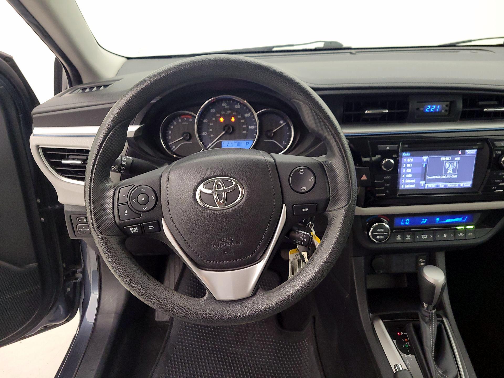 Thumbnail: 2016 Toyota Corolla - 10