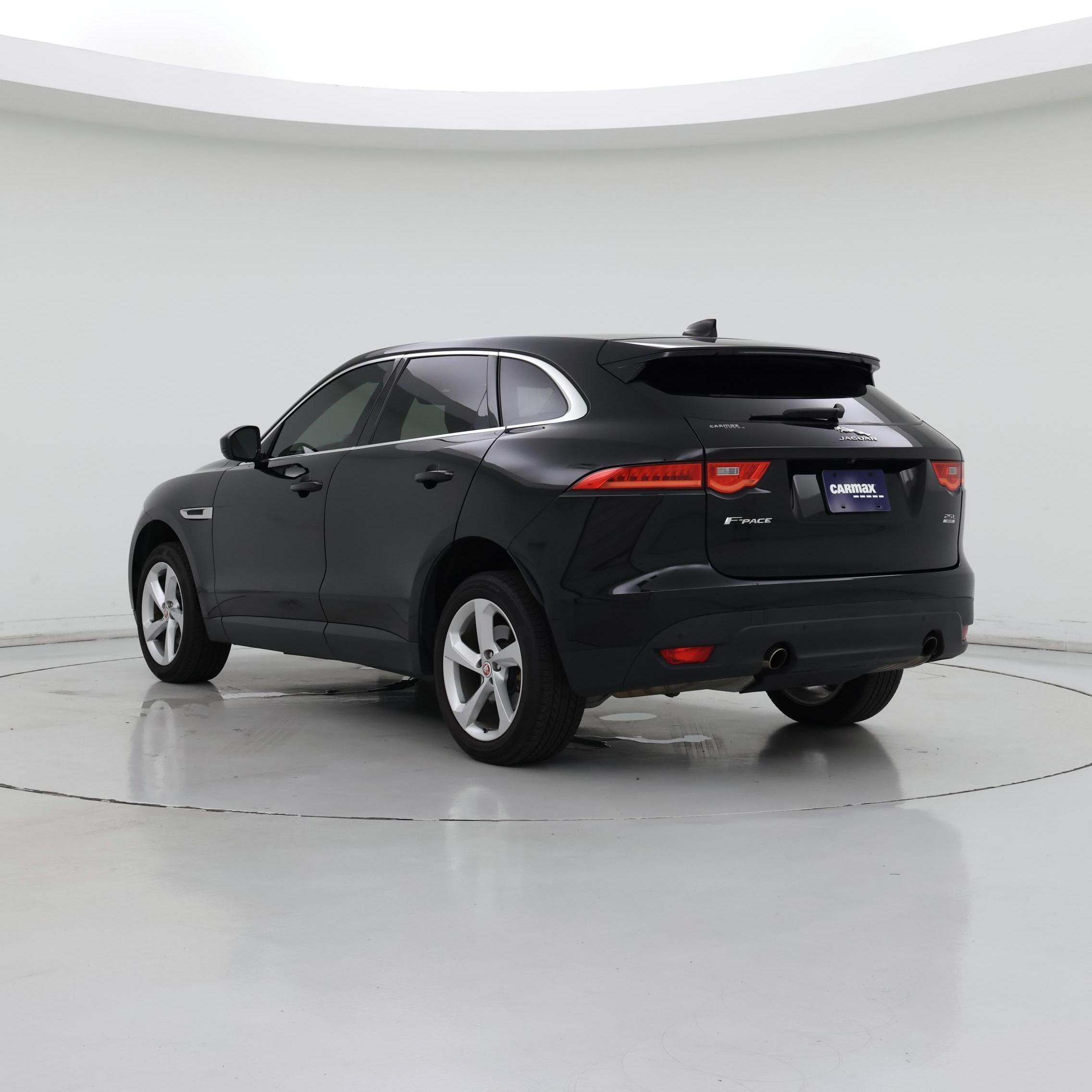 Thumbnail: 2020 Jaguar F-Pace - 2