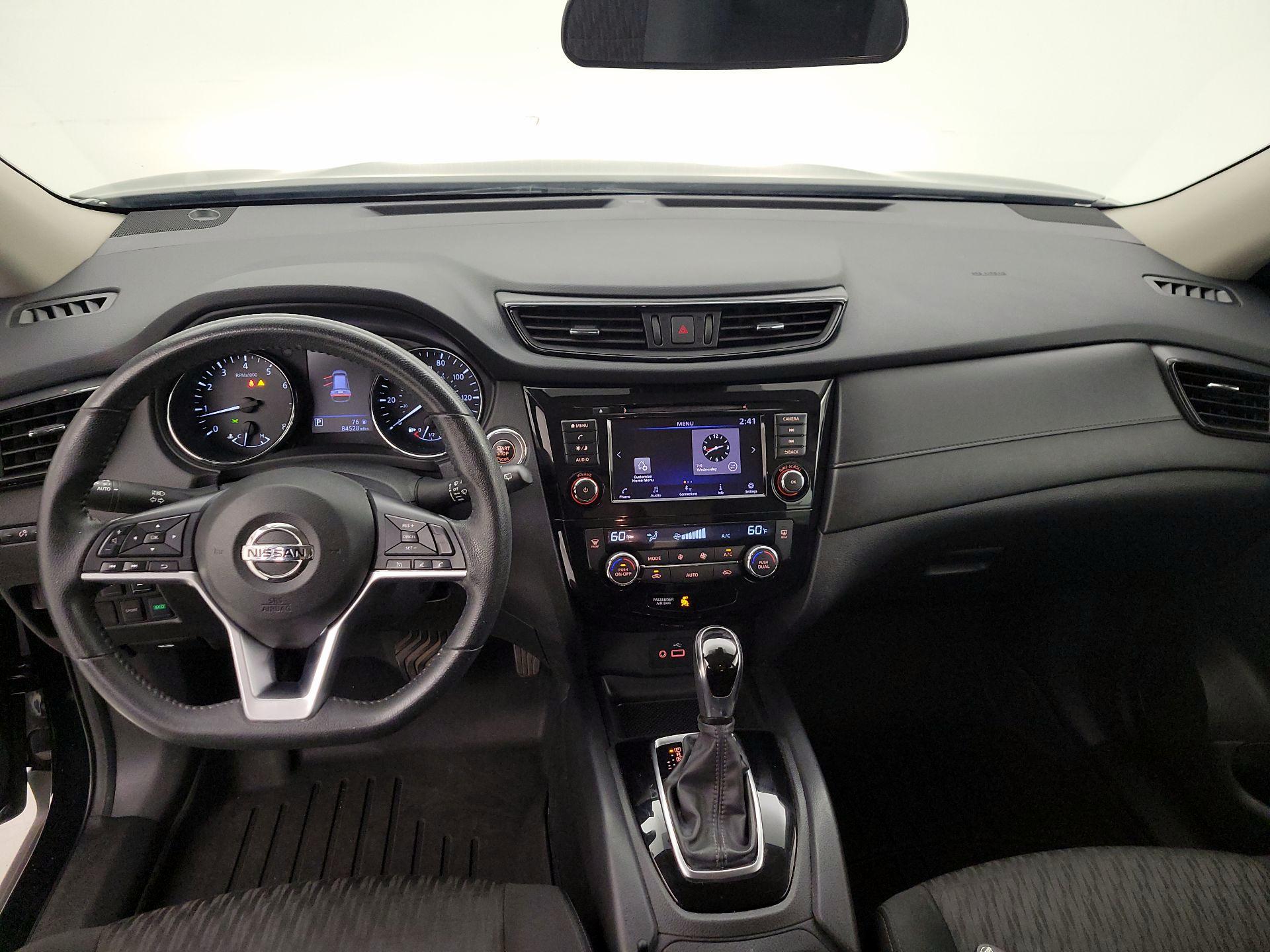 Thumbnail: 2019 Nissan Rogue - 9