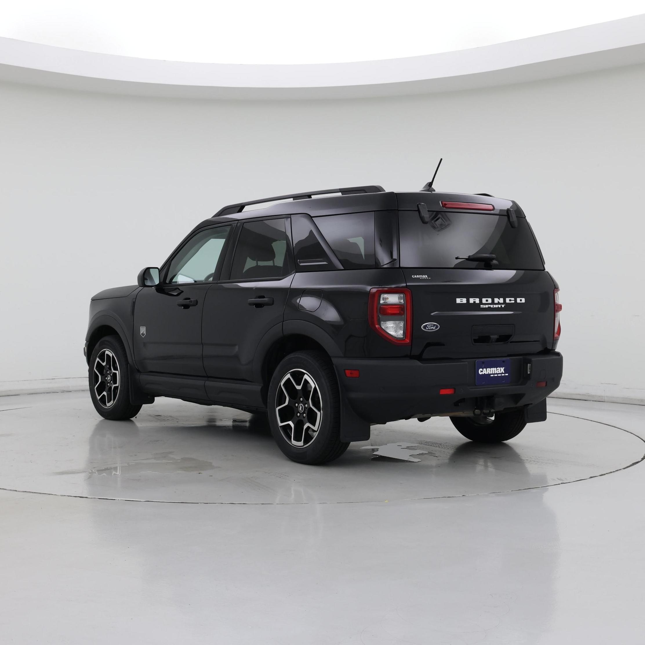 Thumbnail: 2022 Ford Bronco Sport - 2
