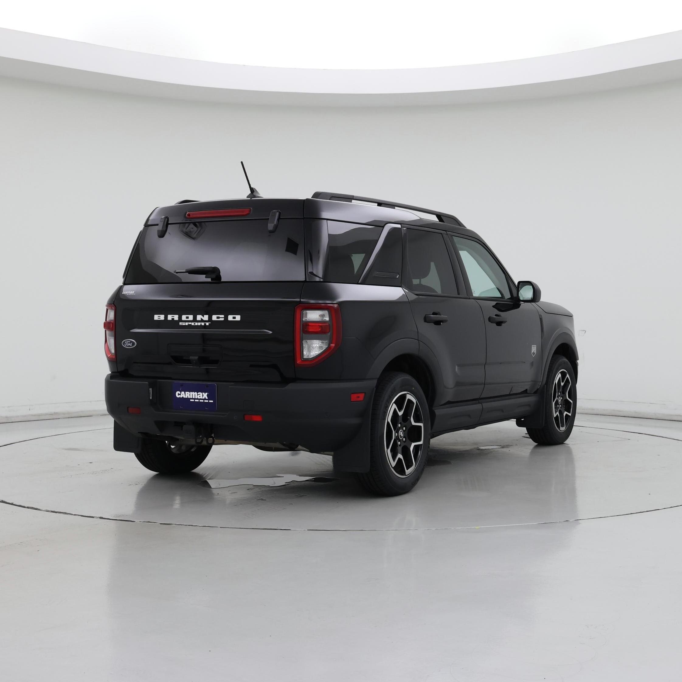 Thumbnail: 2022 Ford Bronco Sport - 8