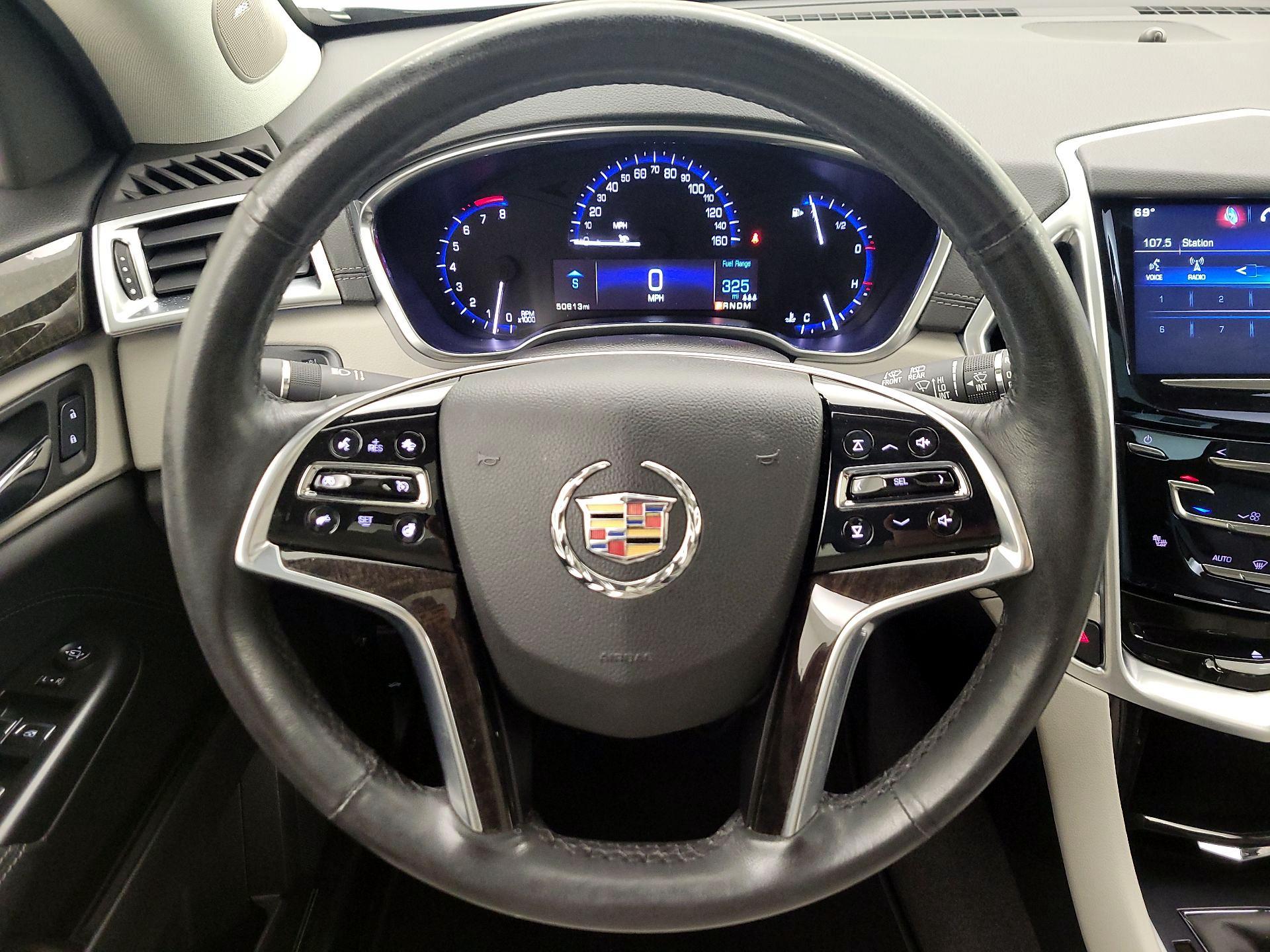 Thumbnail: 2016 Cadillac SRX - 10