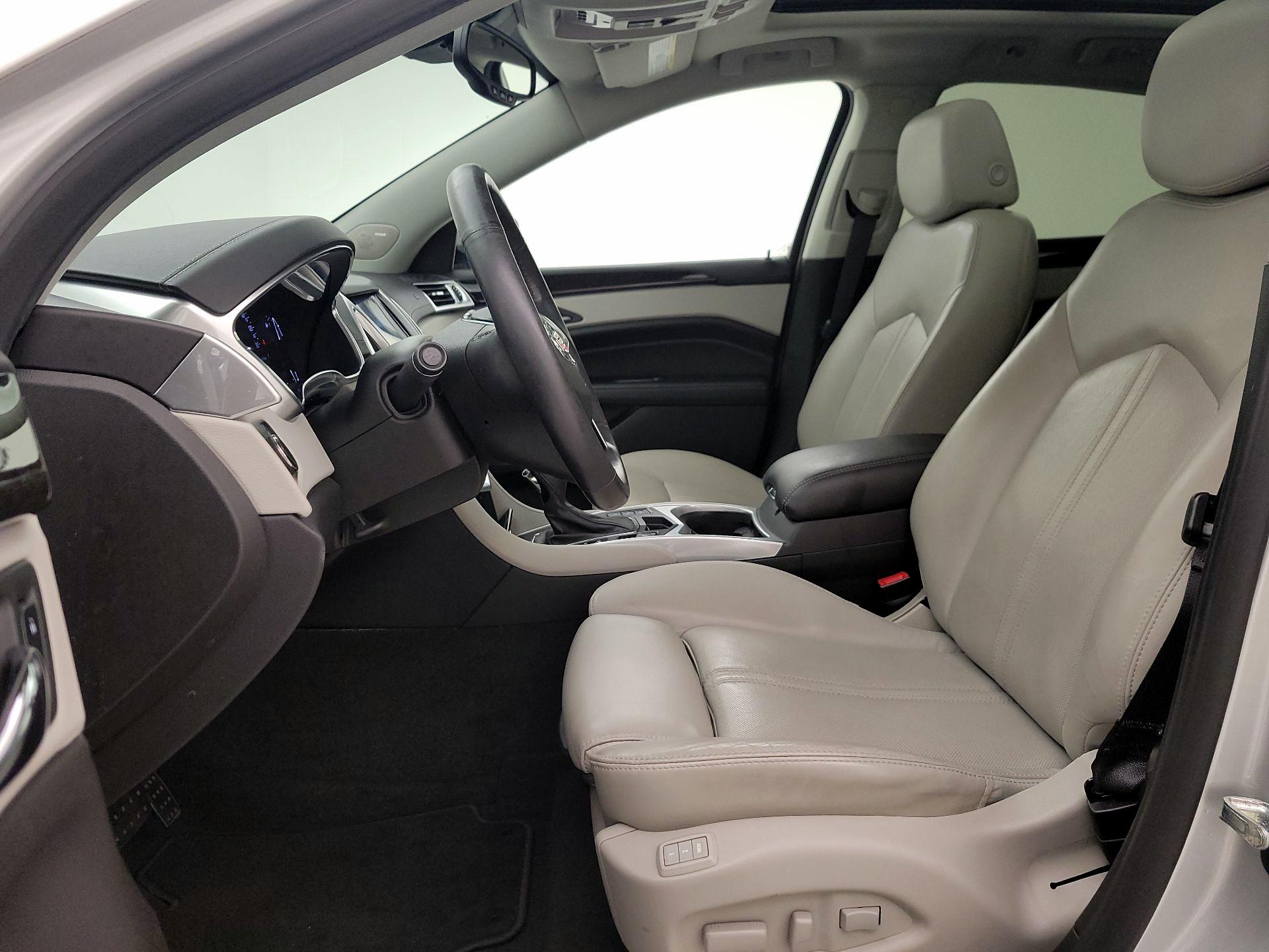 Thumbnail: 2016 Cadillac SRX - 11