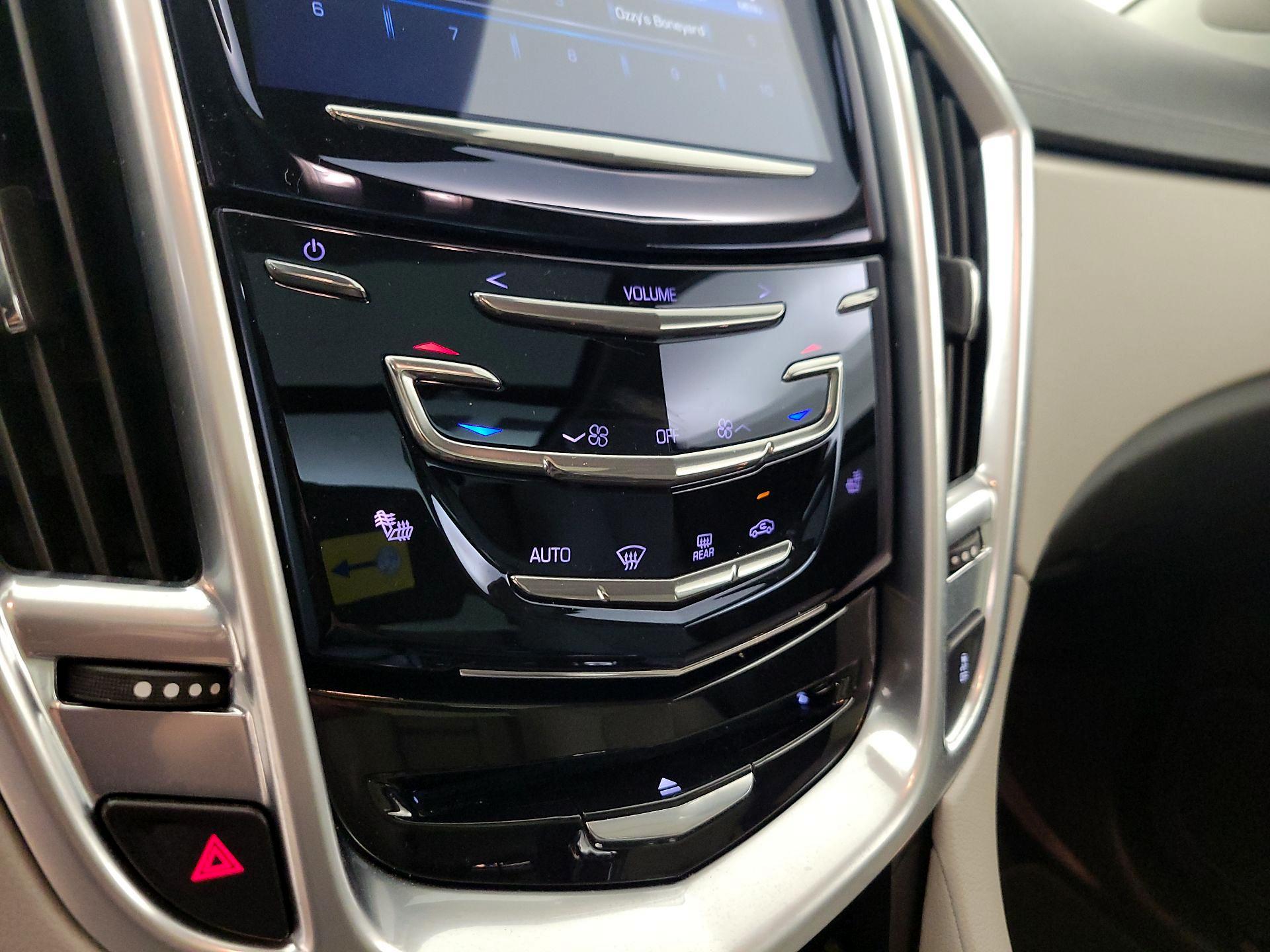 Thumbnail: 2016 Cadillac SRX - 17