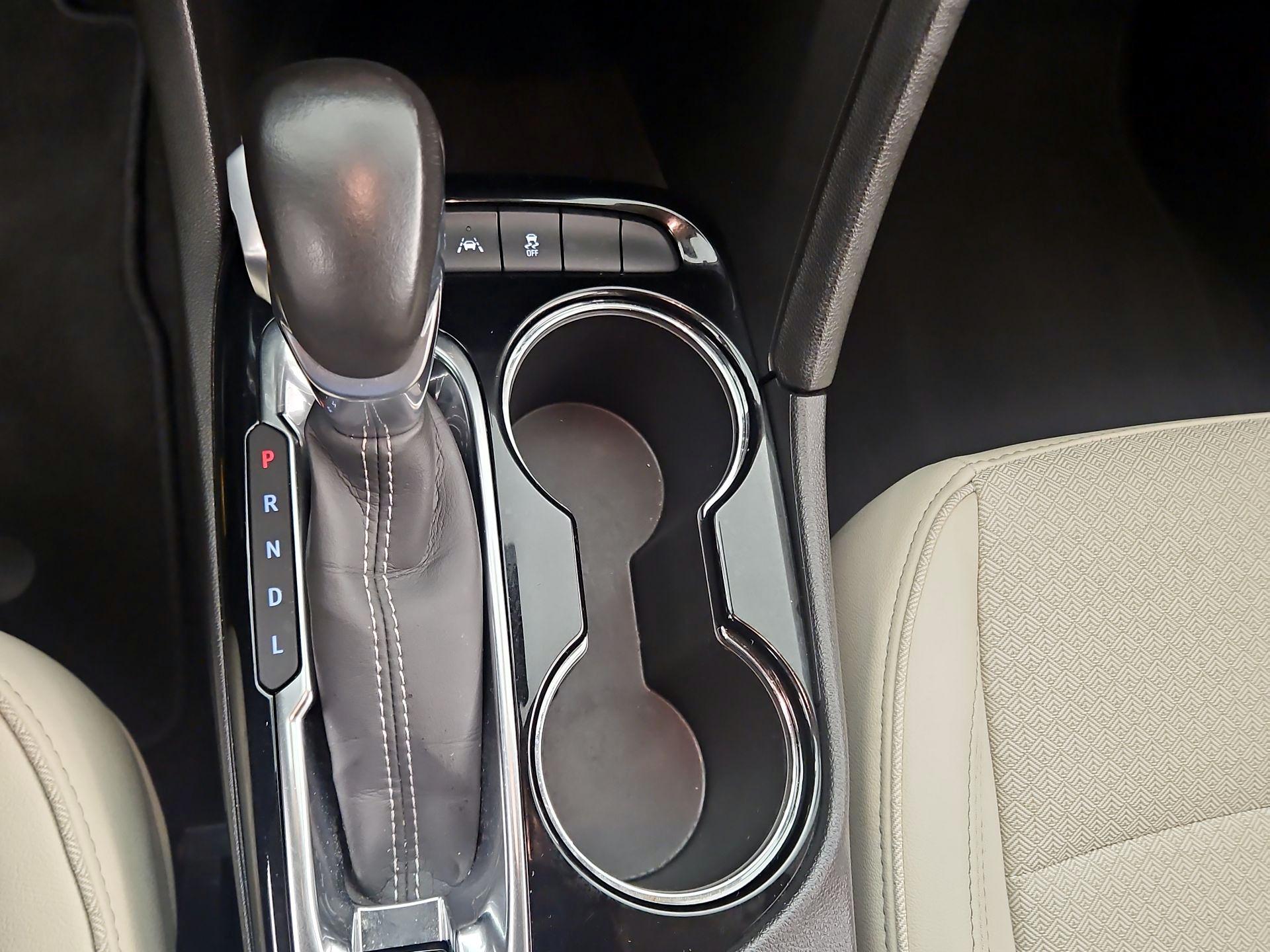 Thumbnail: 2020 Buick Encore GX - 17