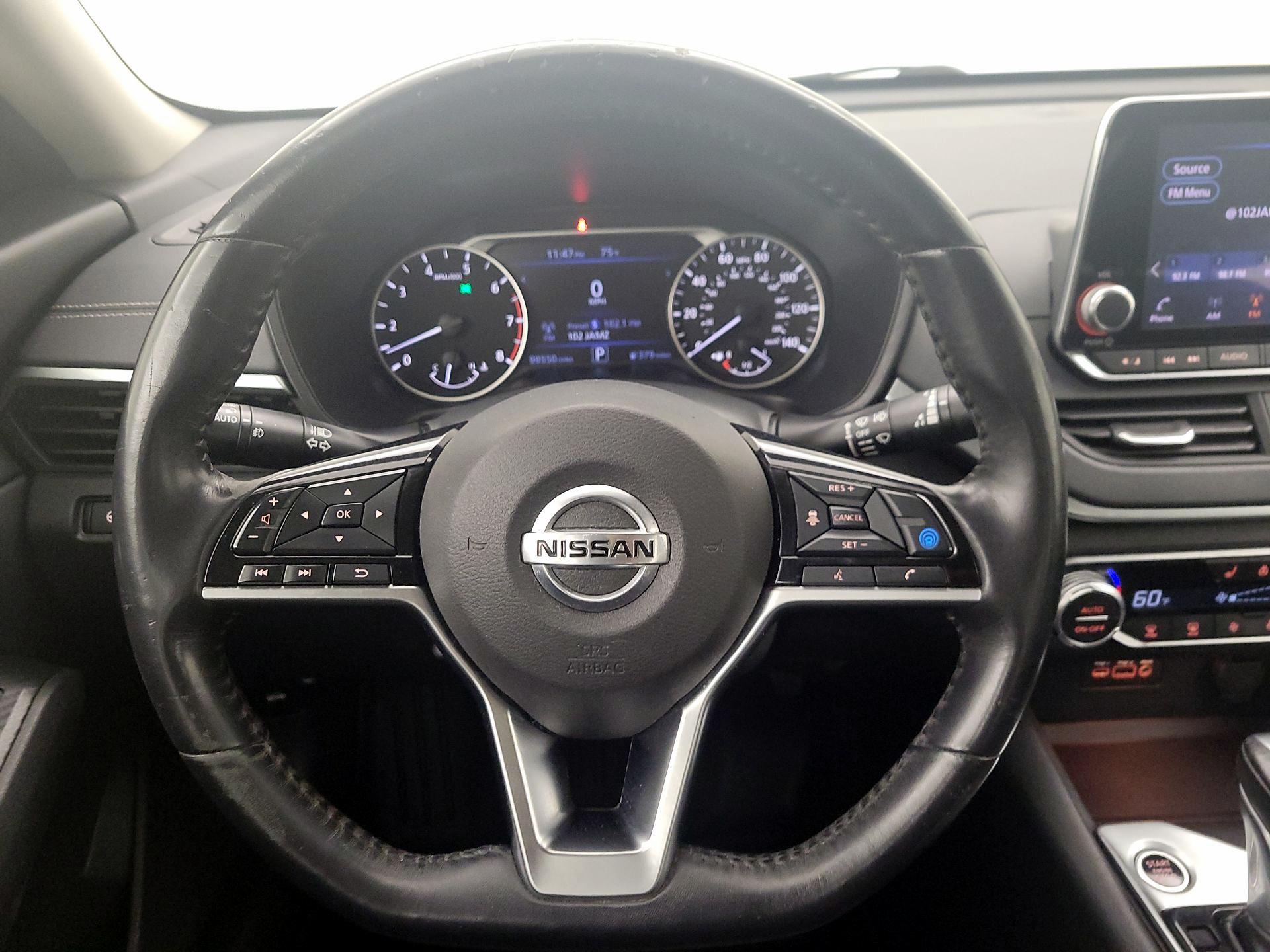 Thumbnail: 2019 Nissan Altima - 10