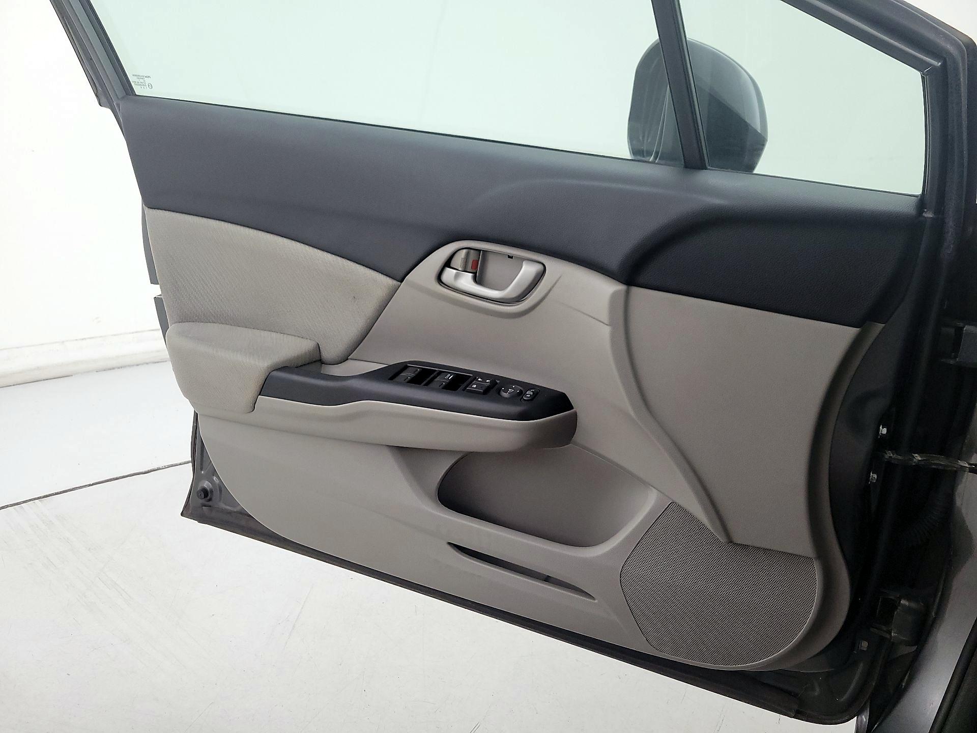 Thumbnail: 2013 Honda Civic - 12