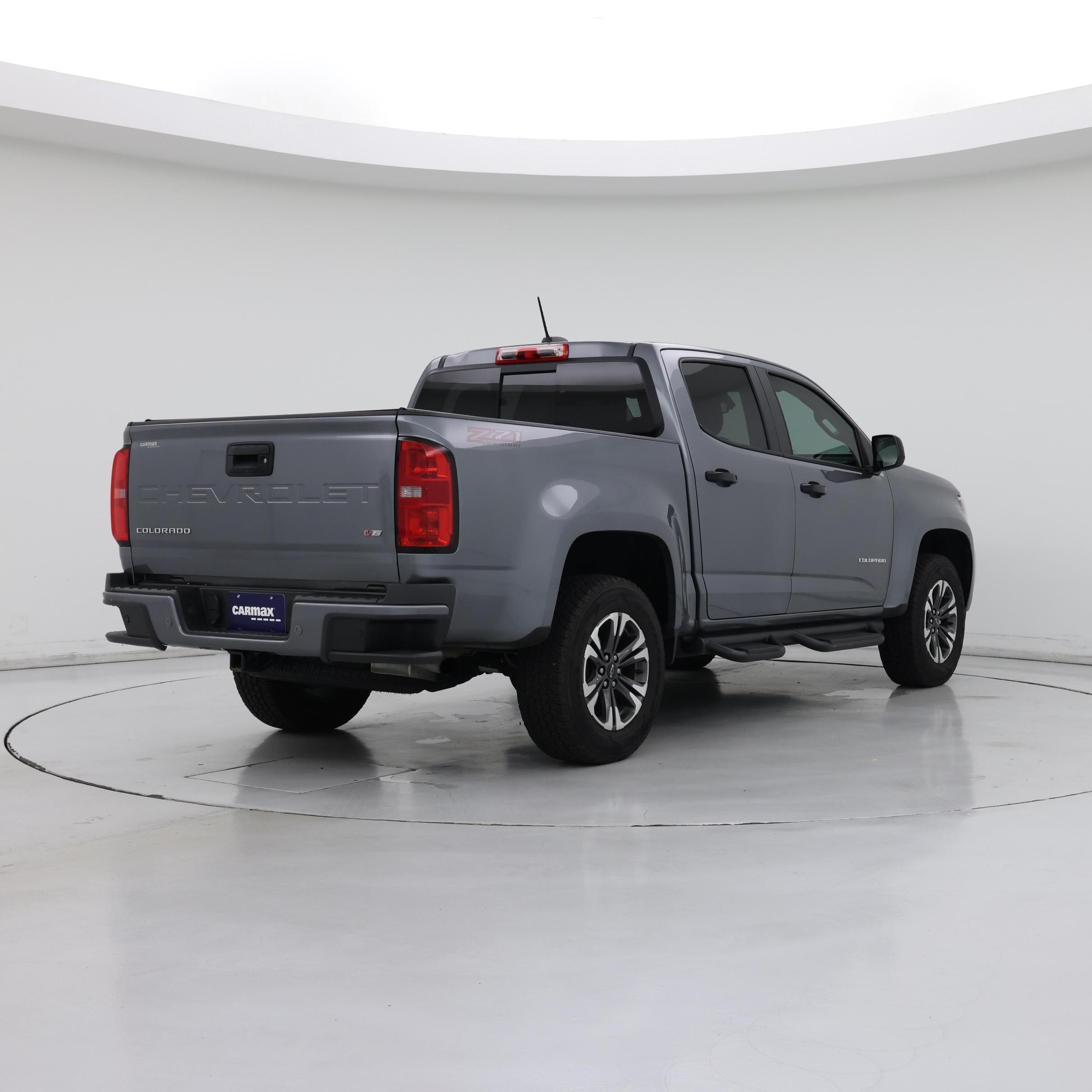 Thumbnail: 2022 Chevrolet Colorado - 8