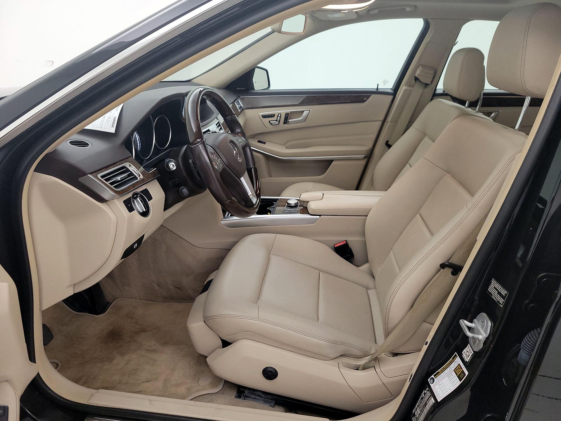 Thumbnail: 2014 Mercedes-Benz E-Class - 11