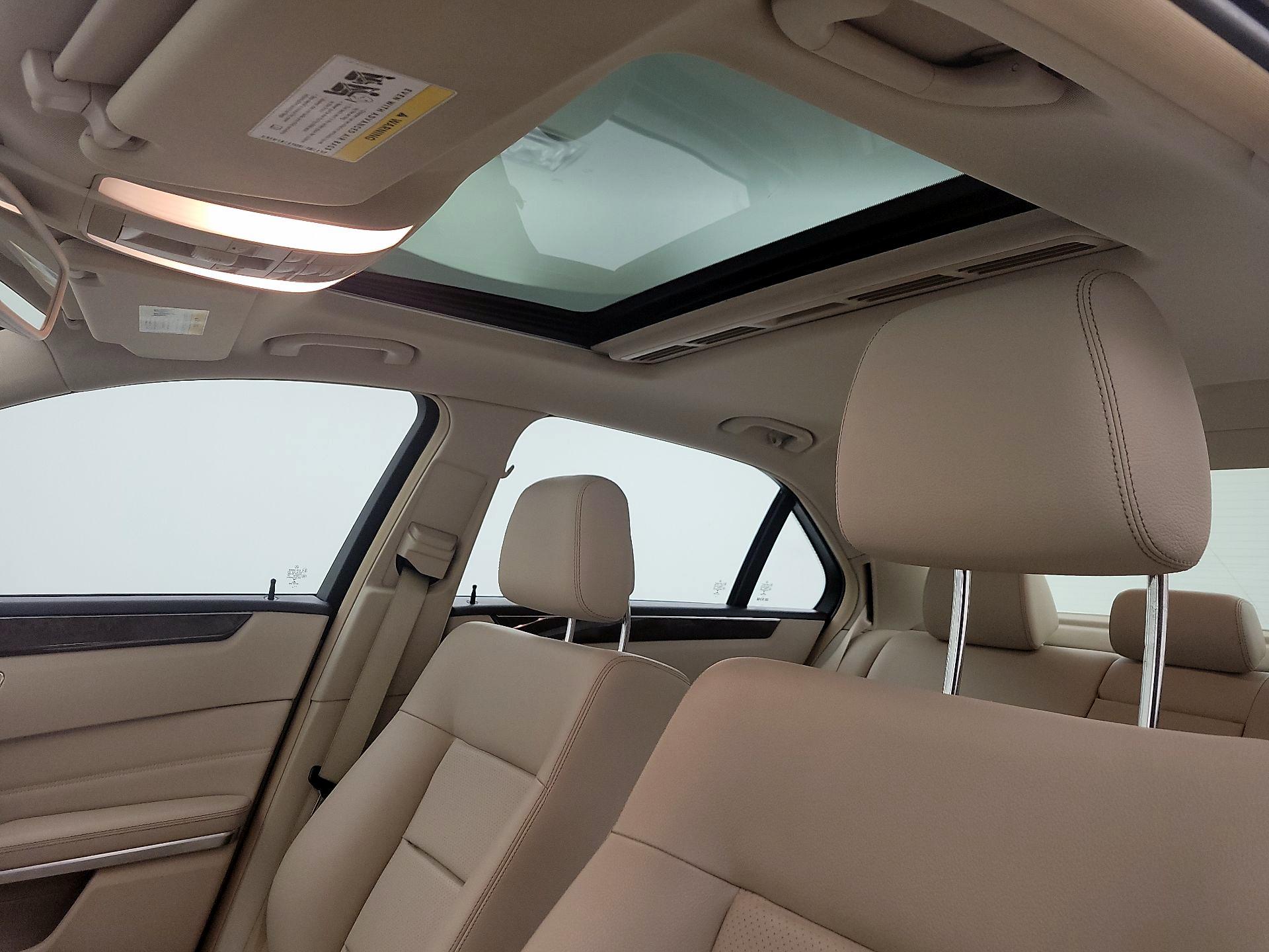 Thumbnail: 2014 Mercedes-Benz E-Class - 20