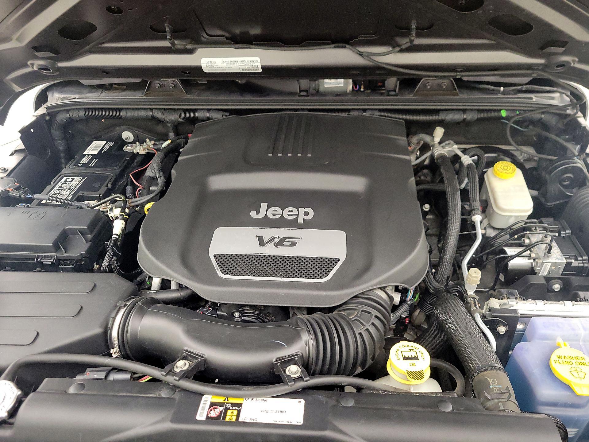 Thumbnail: 2016 Jeep Wrangler - 20