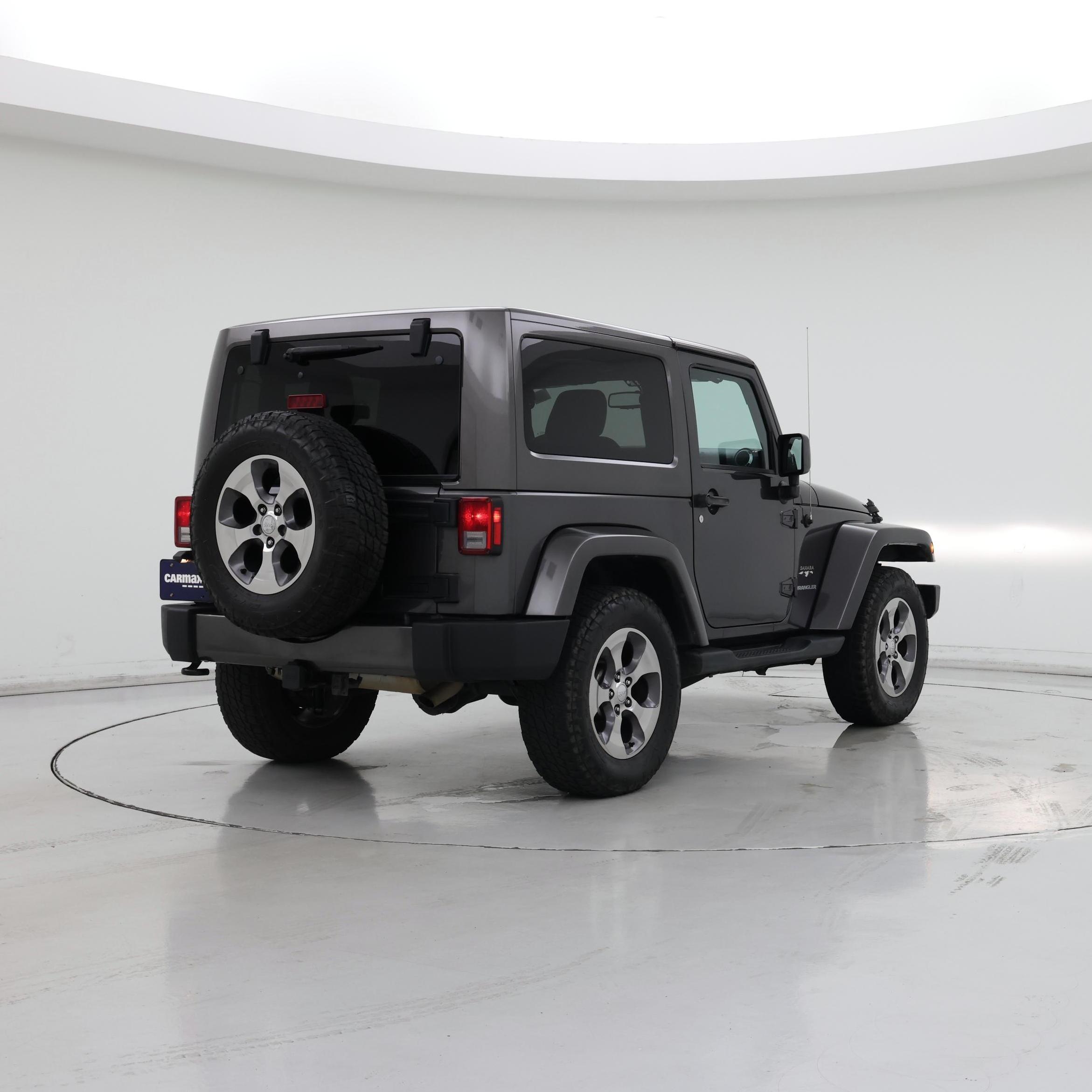Thumbnail: 2016 Jeep Wrangler - 8