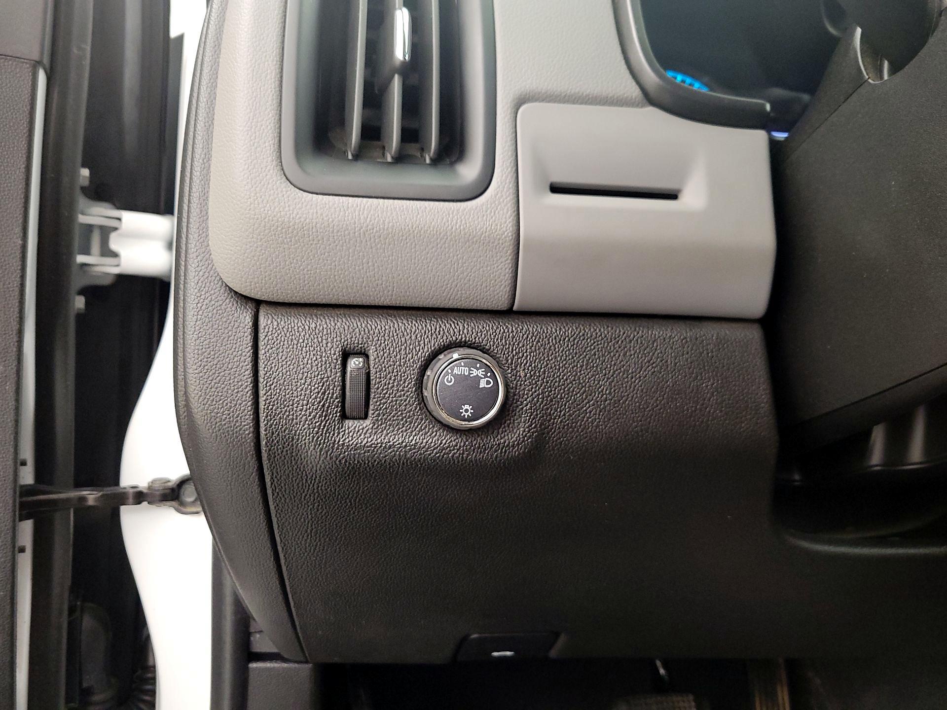 Thumbnail: 2019 Chevrolet Colorado - 13