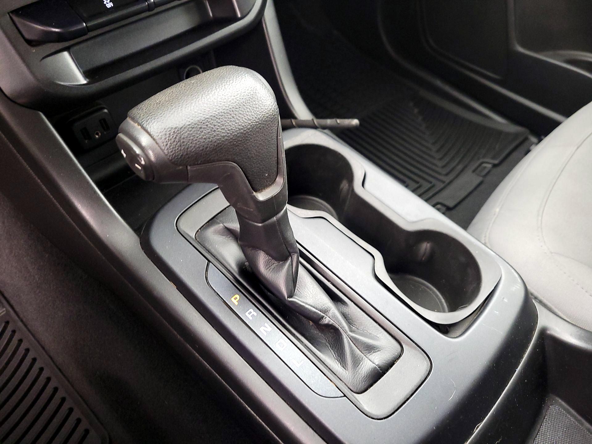 Thumbnail: 2019 Chevrolet Colorado - 17