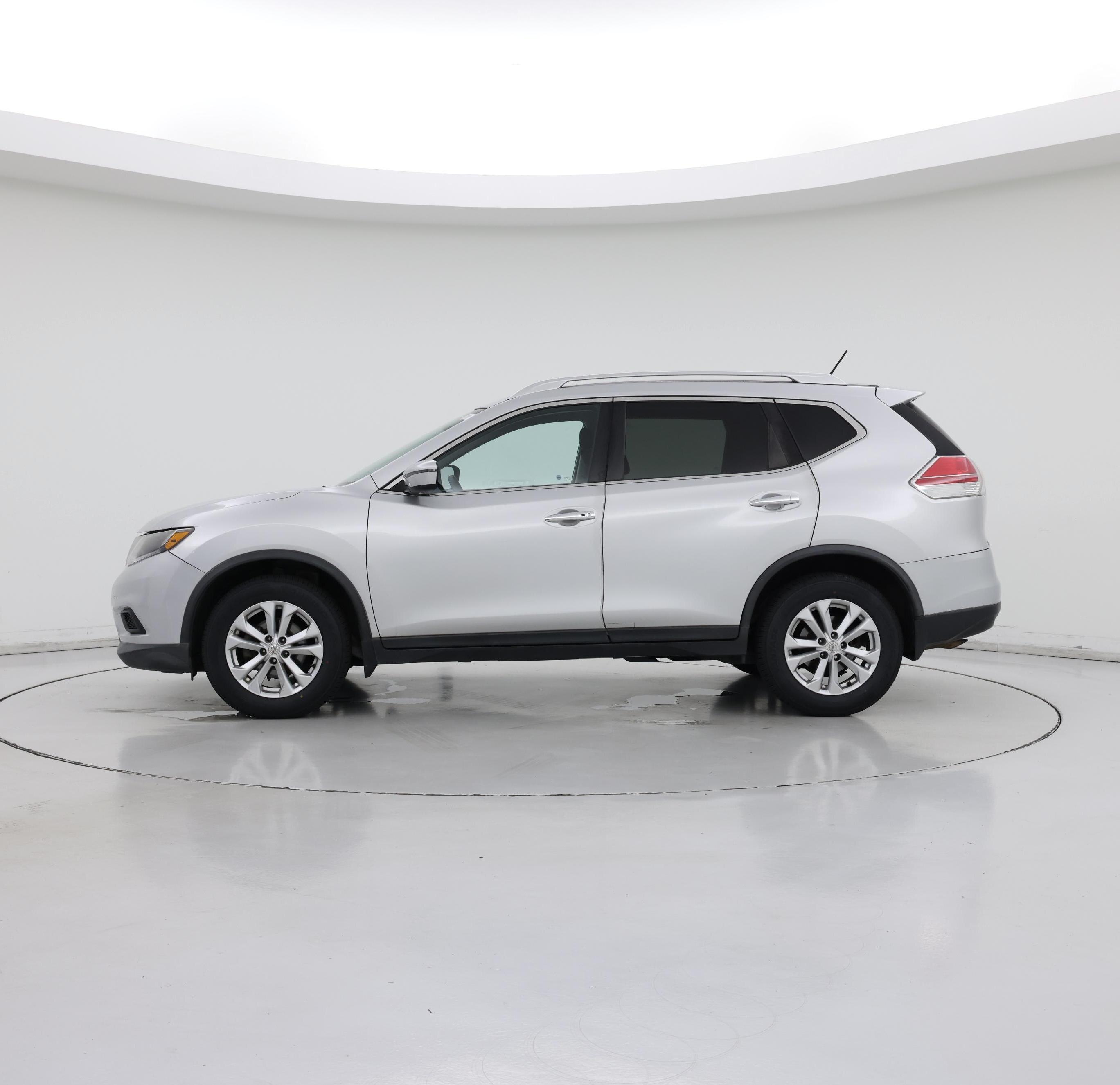 Thumbnail: 2016 Nissan Rogue - 3