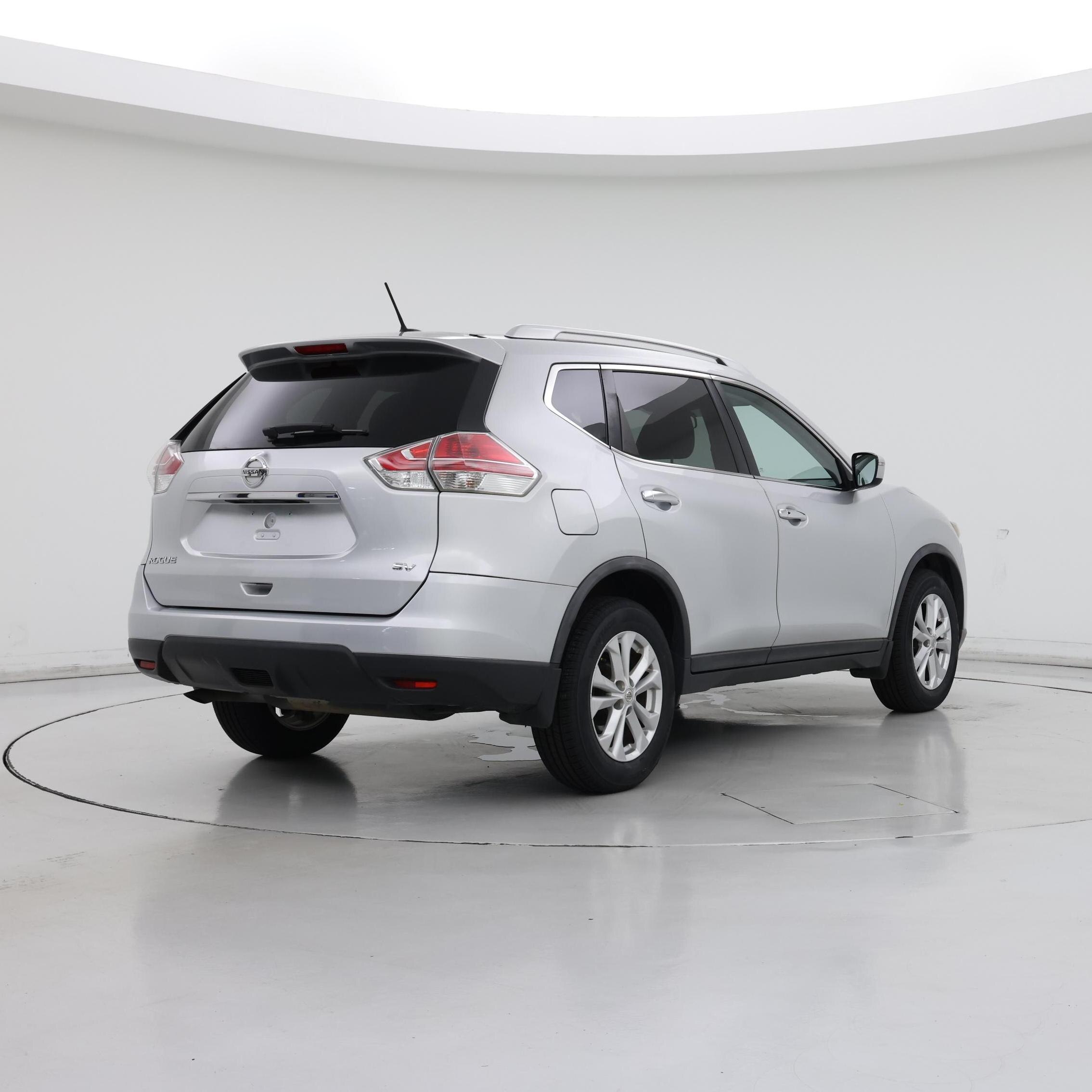 Thumbnail: 2016 Nissan Rogue - 8