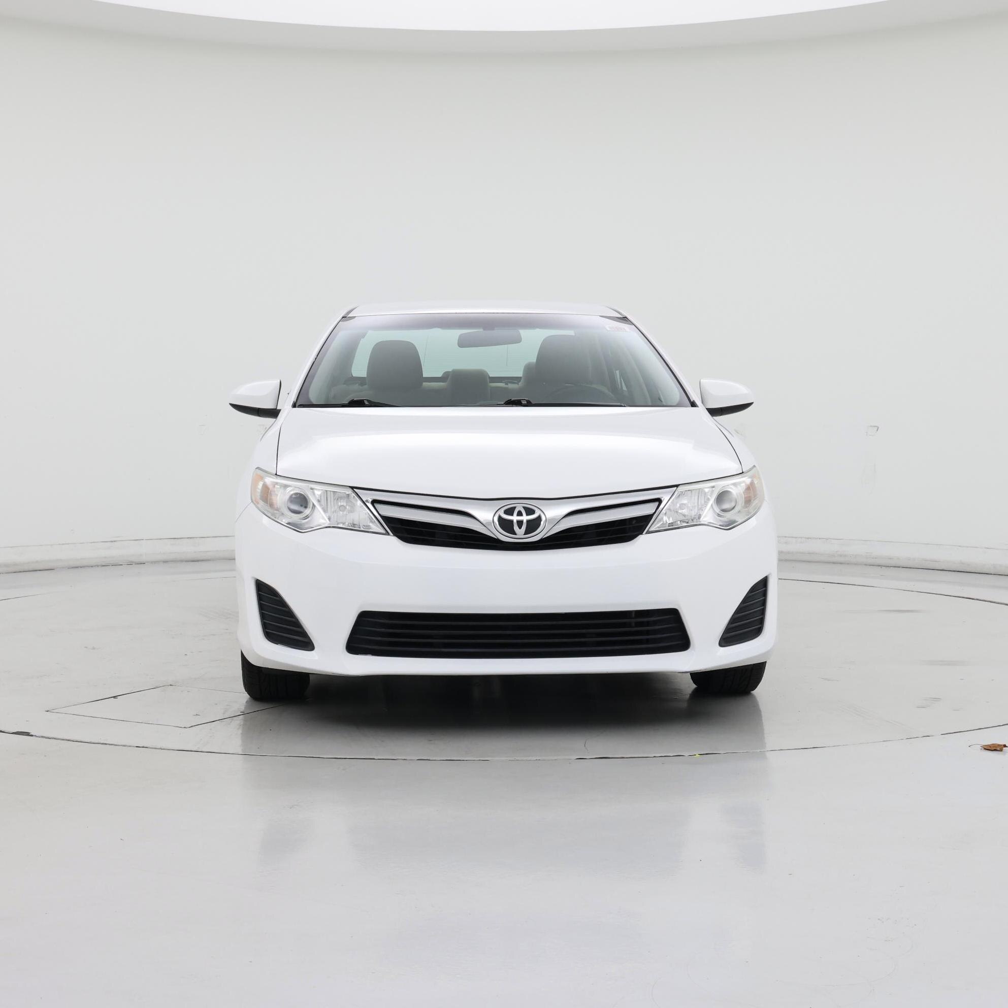 Thumbnail: 2014 Toyota Camry - 5