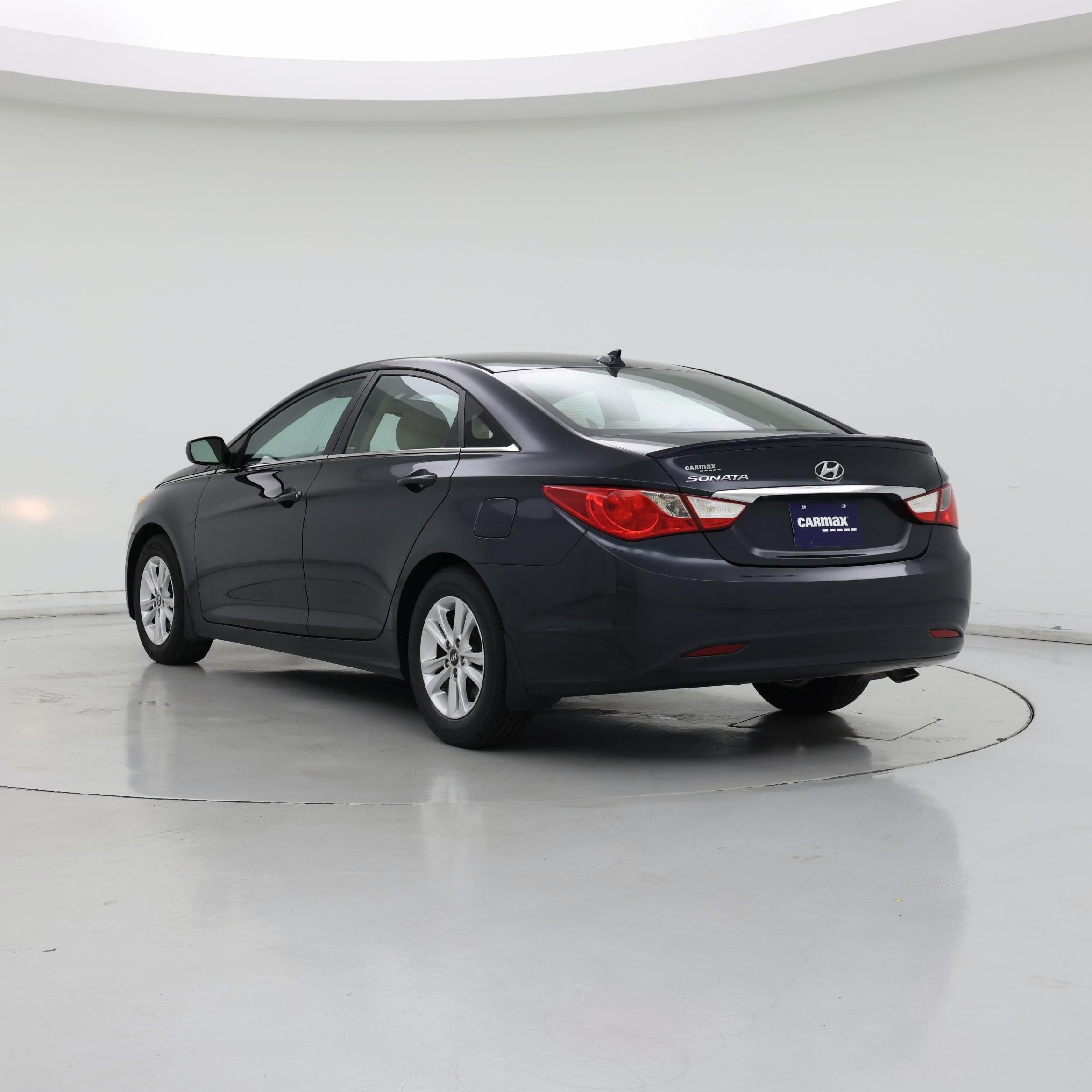 Thumbnail: 2013 Hyundai Sonata - 2