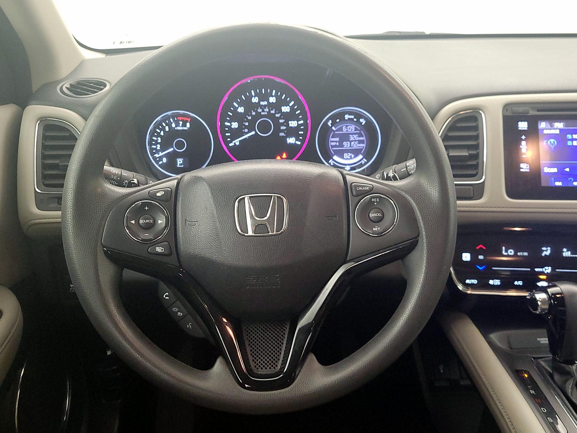 Thumbnail: 2016 Honda HR-V - 10