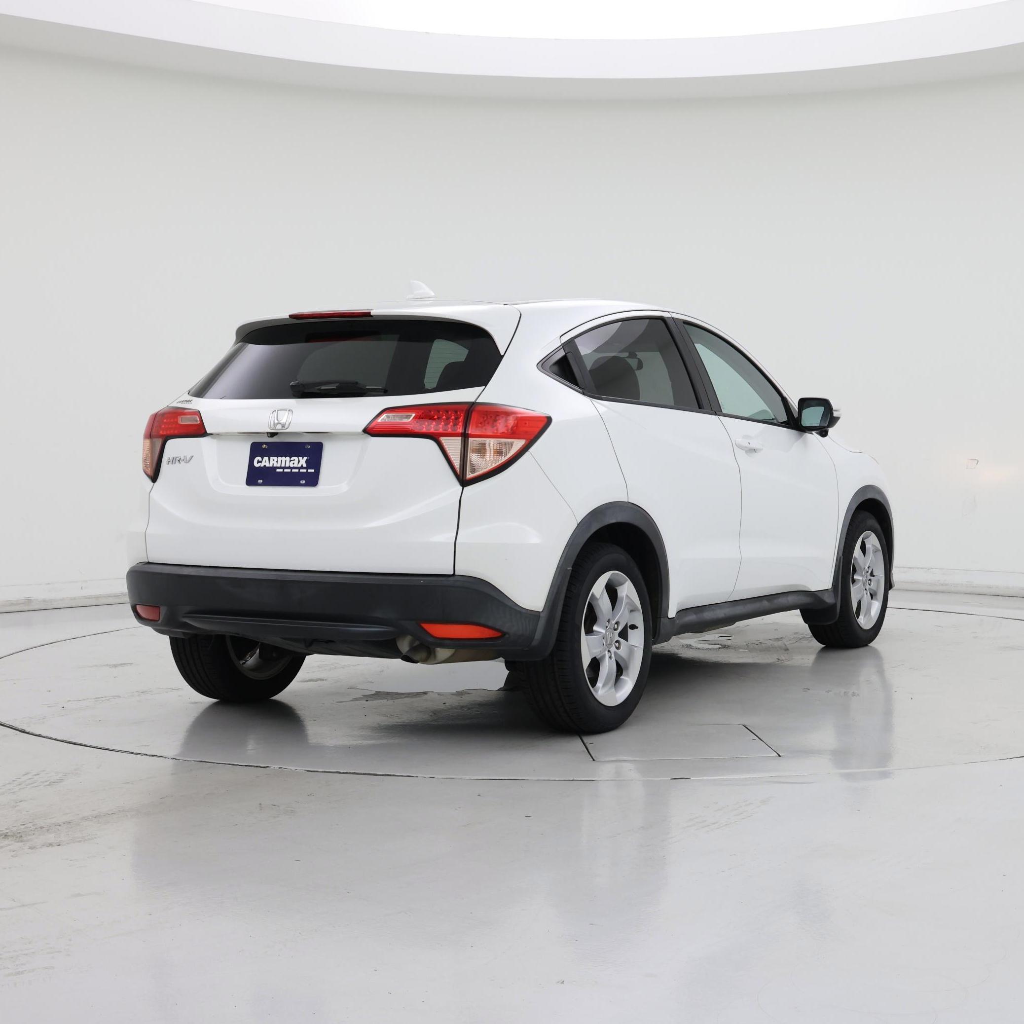 Thumbnail: 2016 Honda HR-V - 8