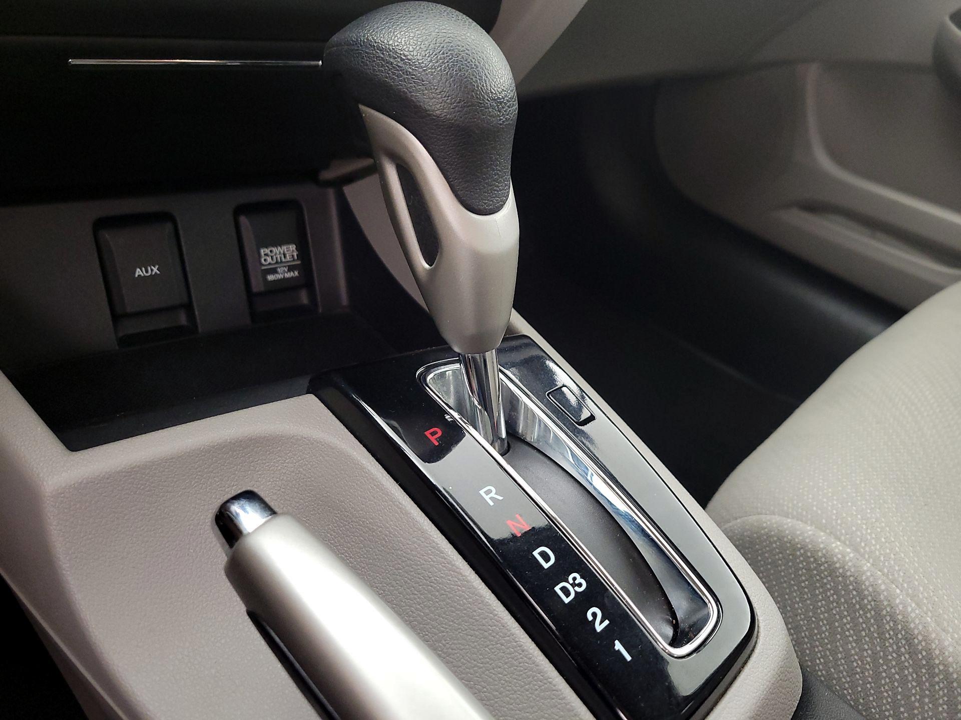 Thumbnail: 2013 Honda Civic - 17